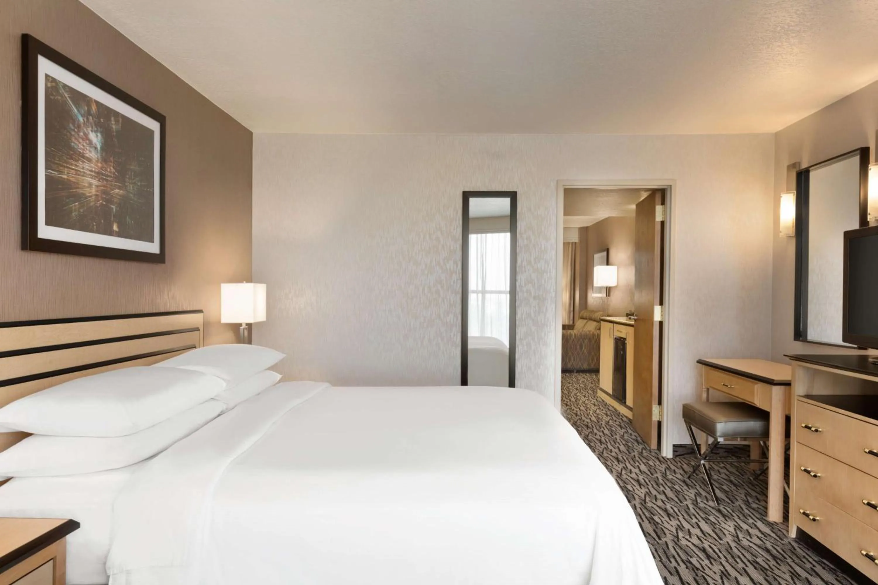 Bedroom, Bed in Embassy Suites by Hilton Convention Center Las Vegas