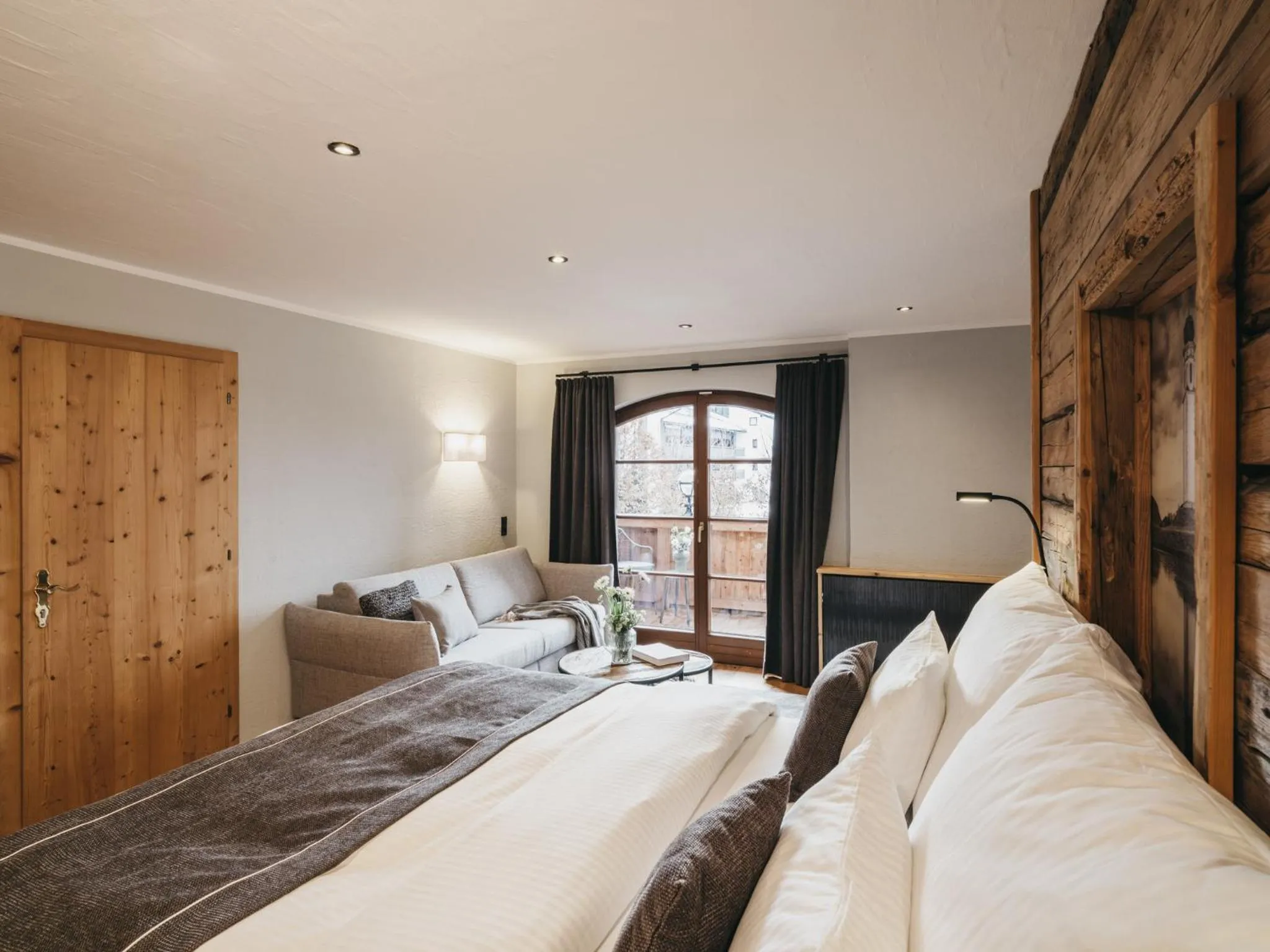 Photo of the whole room, Bed in VAYA Seefeld