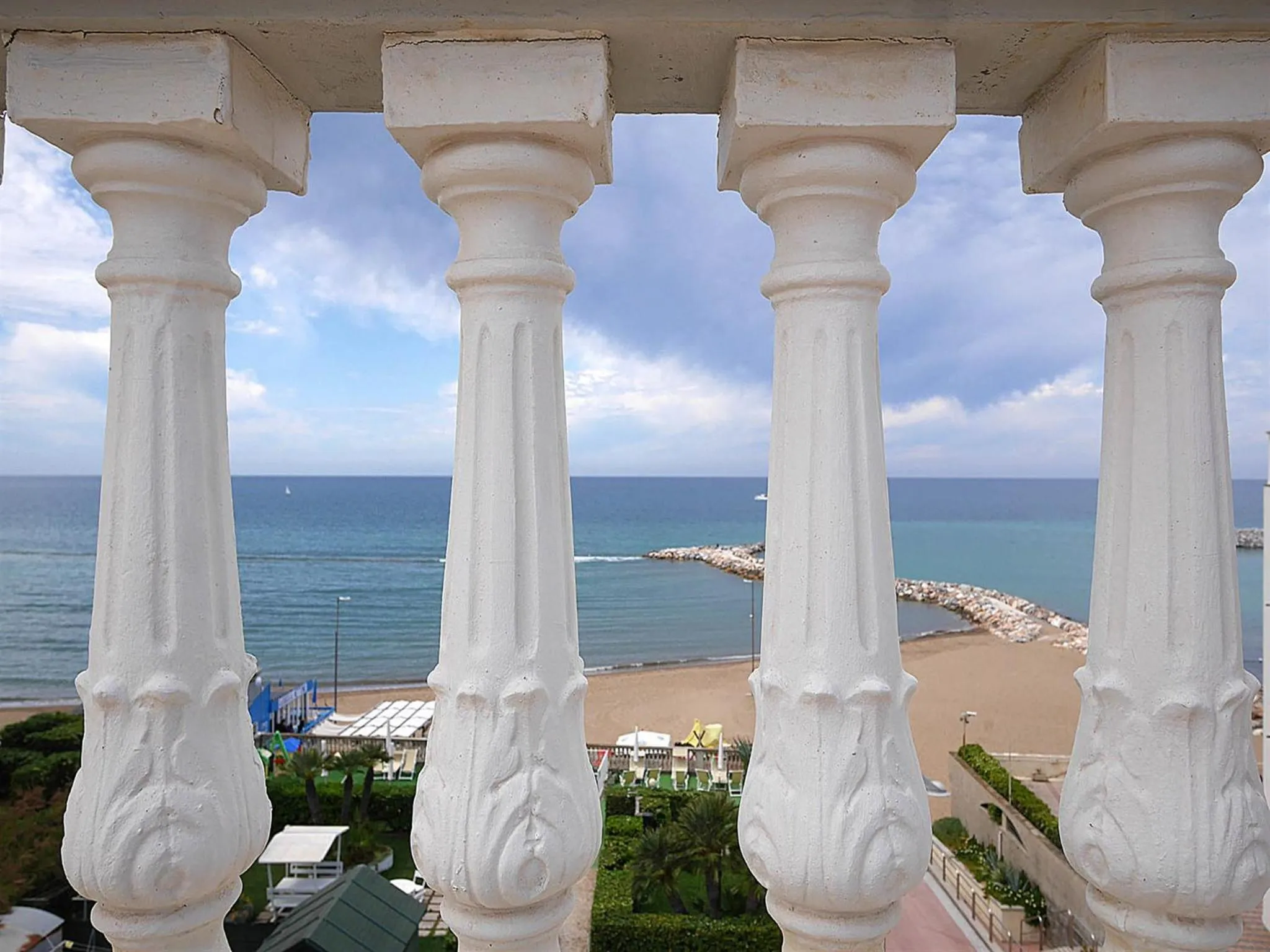 Natural landscape in Residence Villa Piani