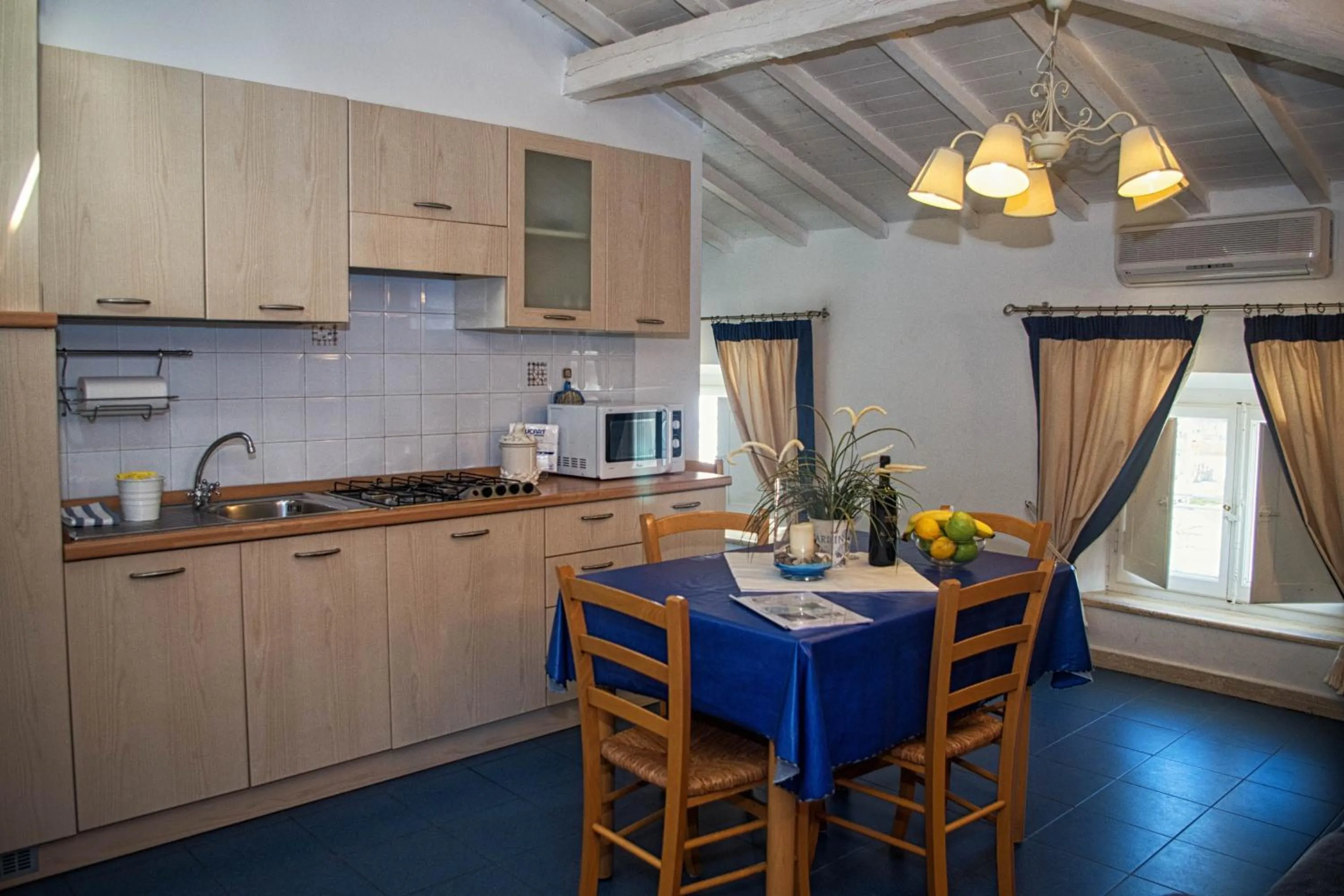 Kitchen or kitchenette in Residence Villa Piani