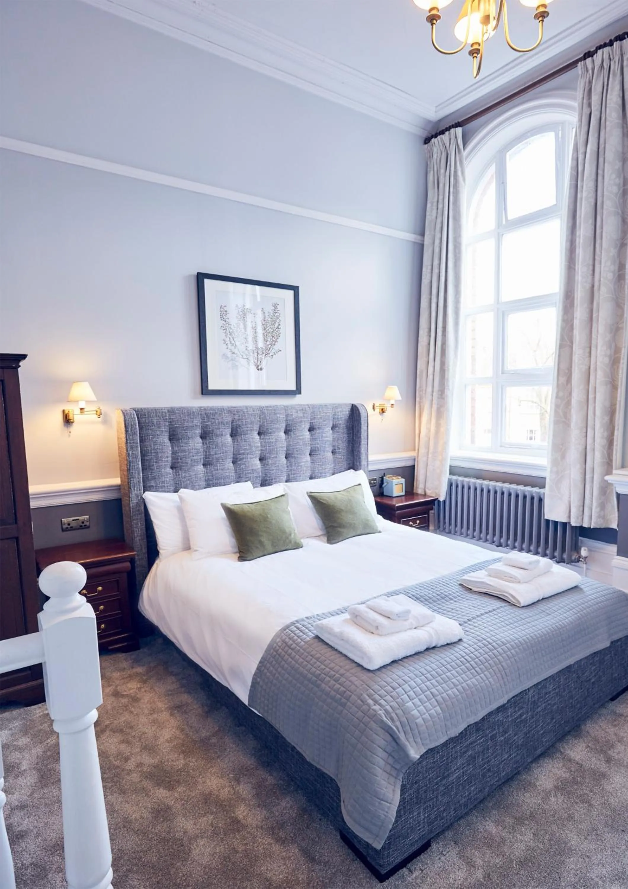 Bed in The Old Coffee Tavern