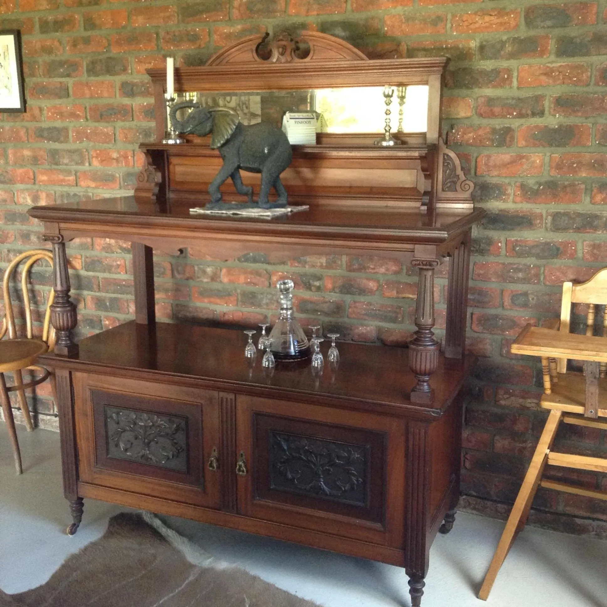 Restaurant/places to eat in Gerald's Gift Guest House