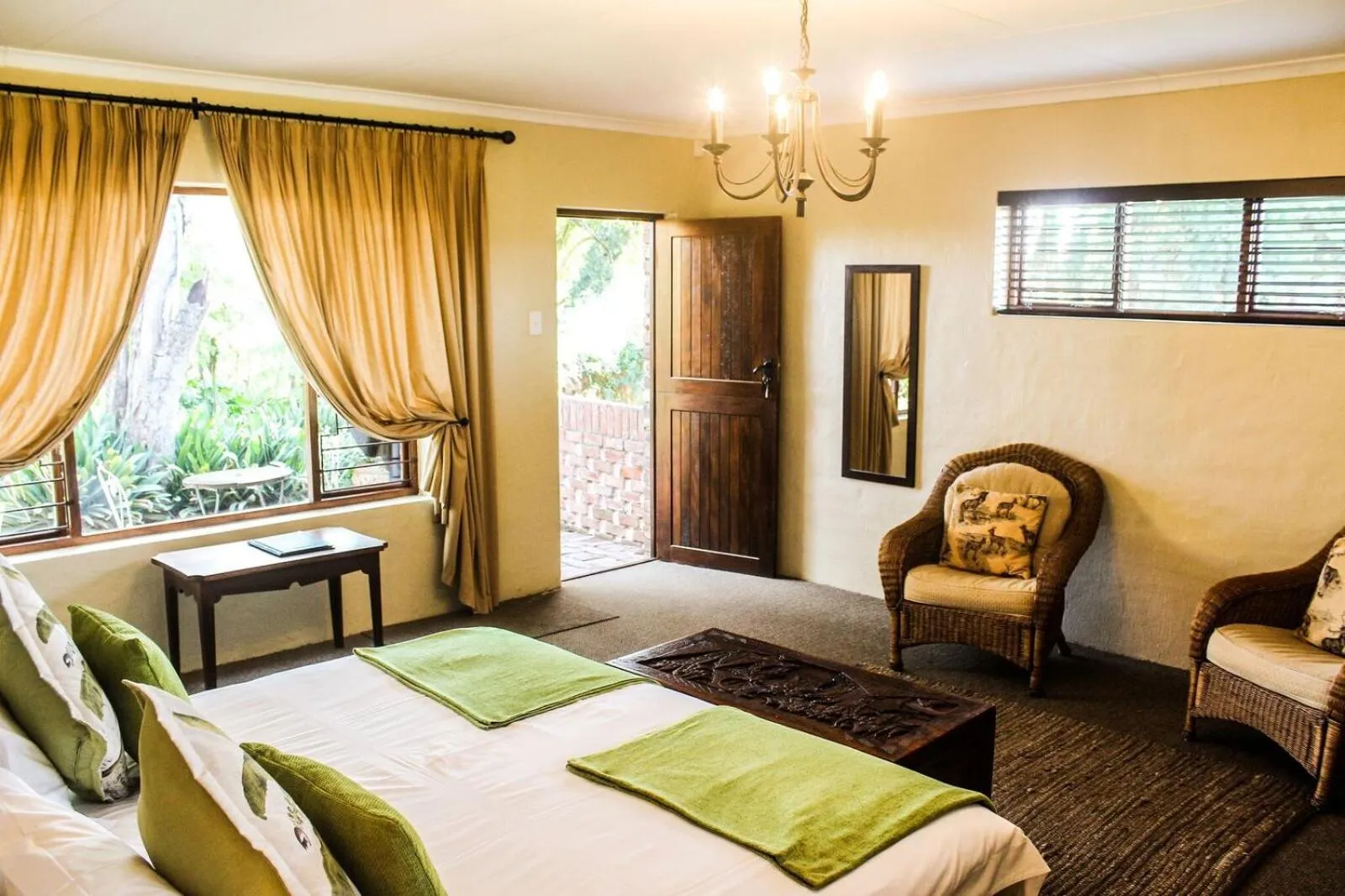 Photo of the whole room, Bed in Gerald's Gift Guest House