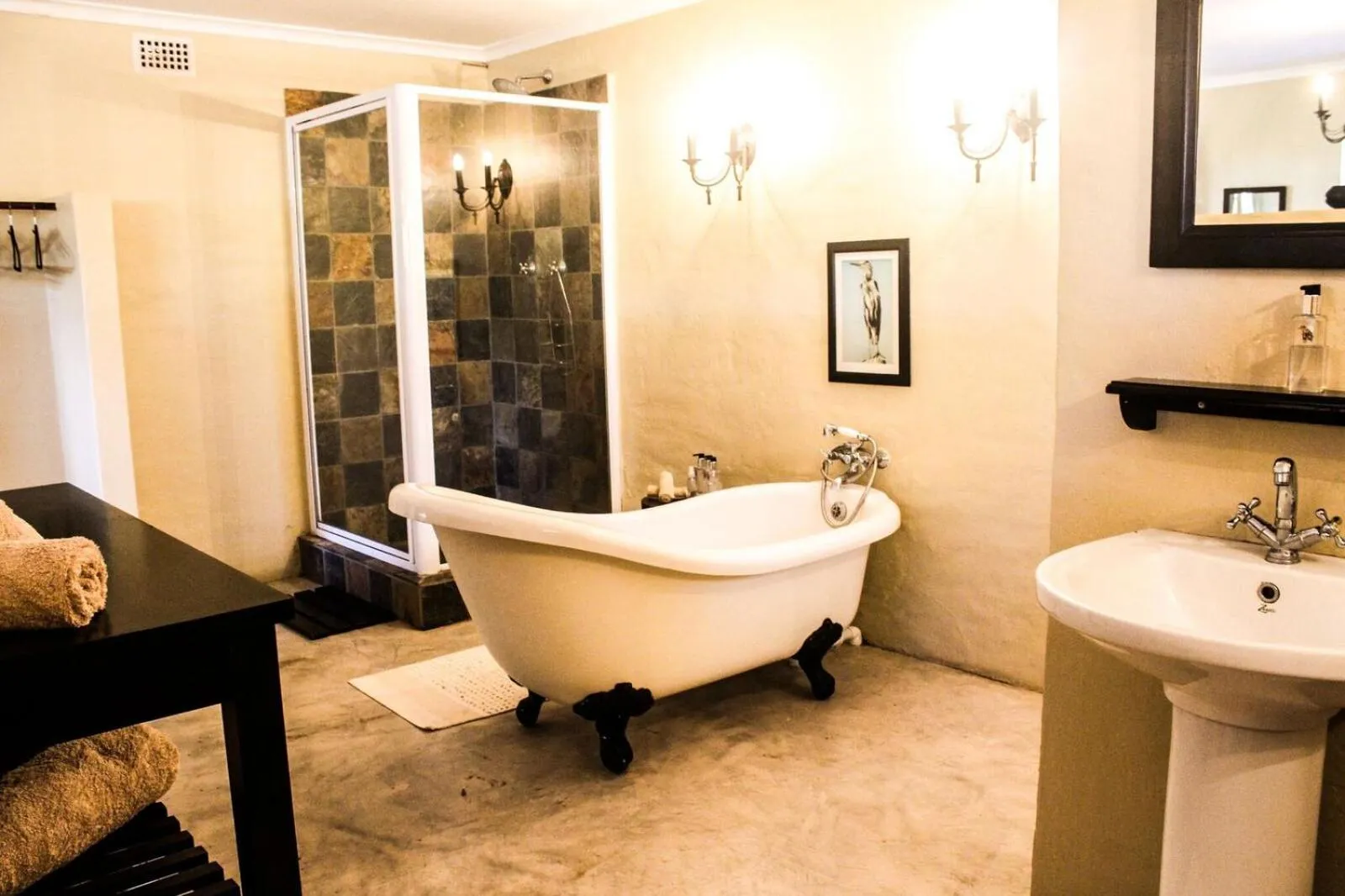 Bathroom in Gerald's Gift Guest House