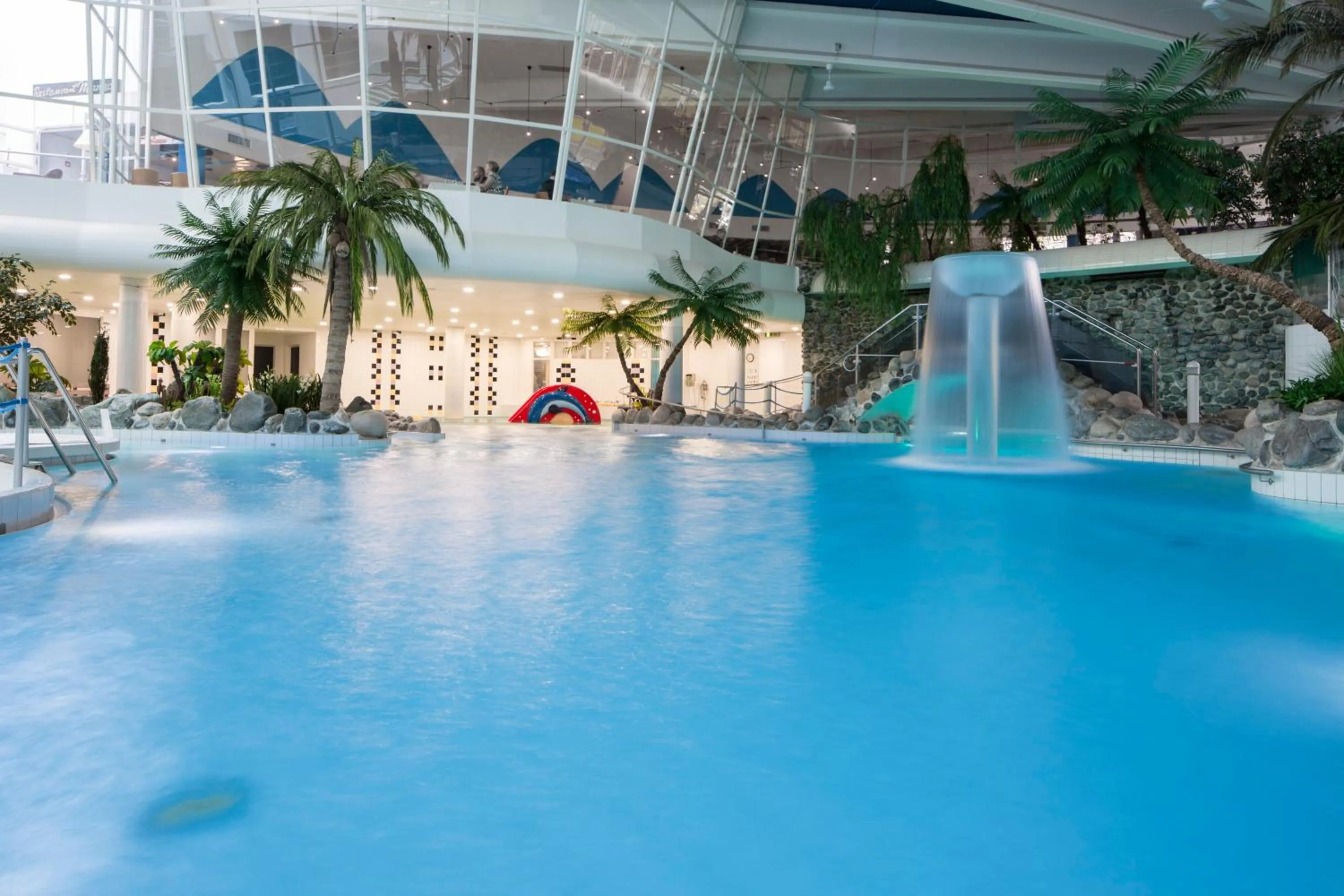 Swimming pool in Holiday Club Kuusamon Tropiikki