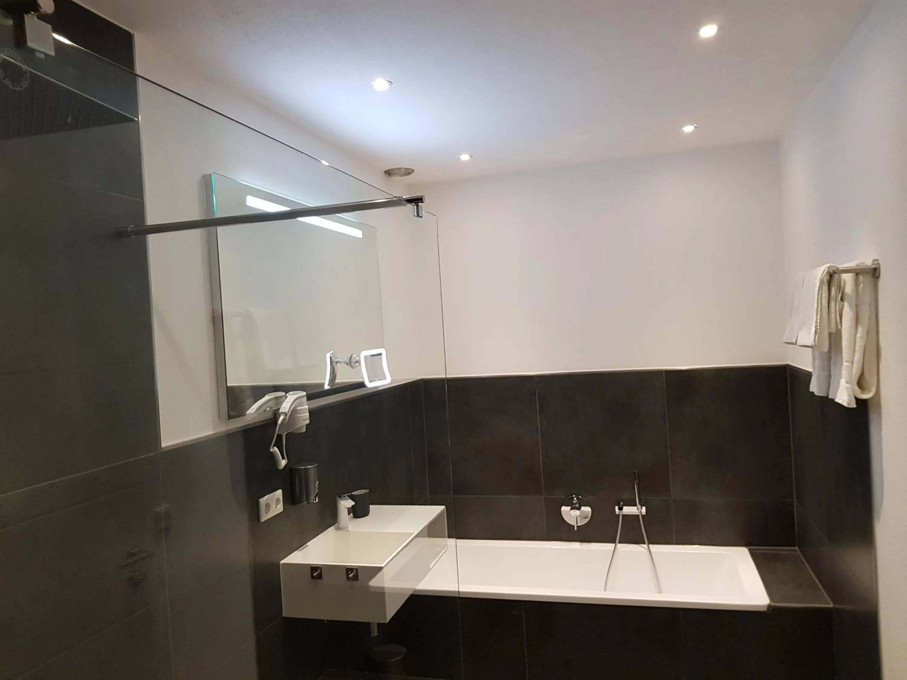 Bathroom in Unique Inn