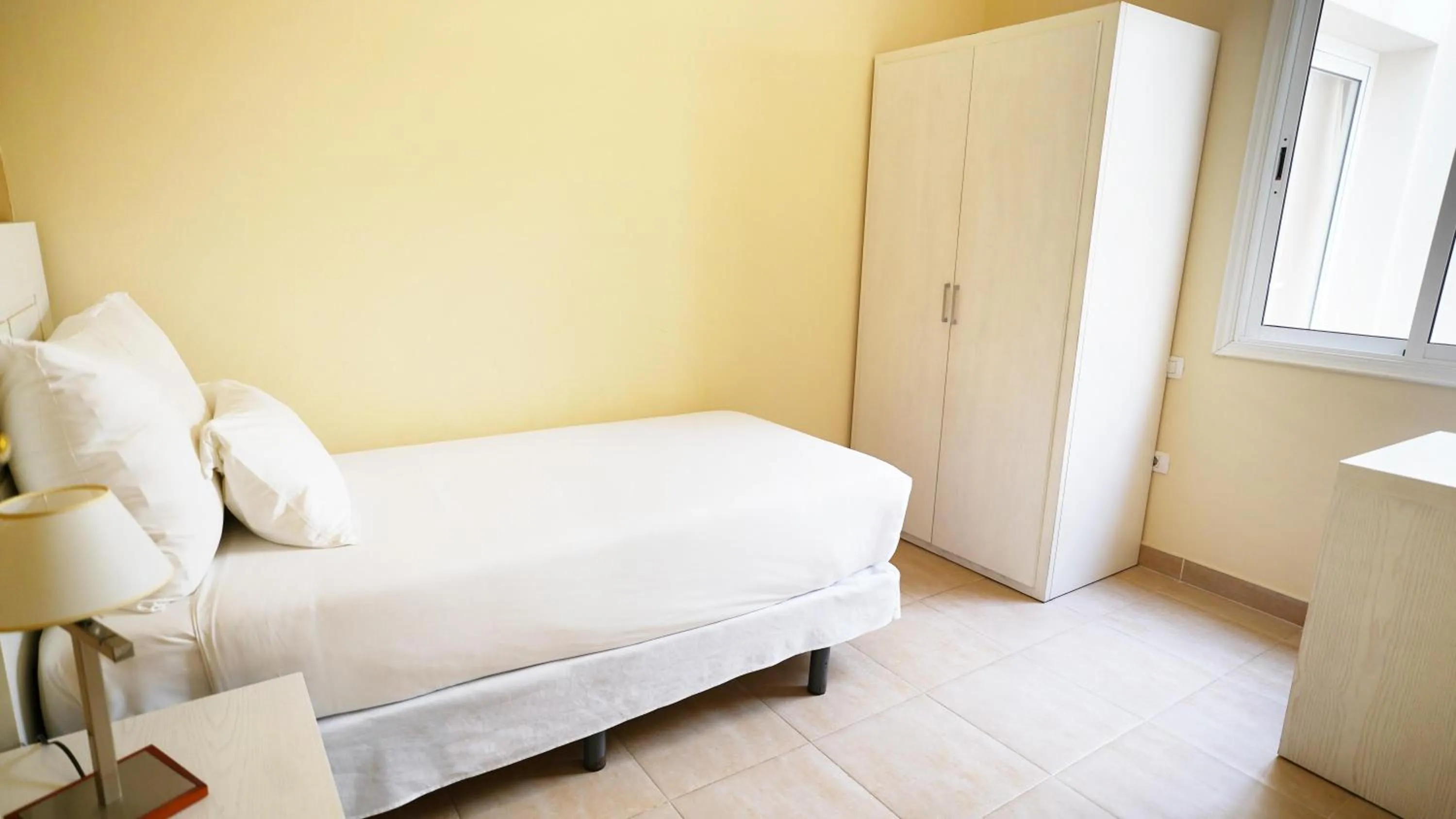 Photo of the whole room, Bed in Coral Los Silos - Your Natural Accommodation Choice