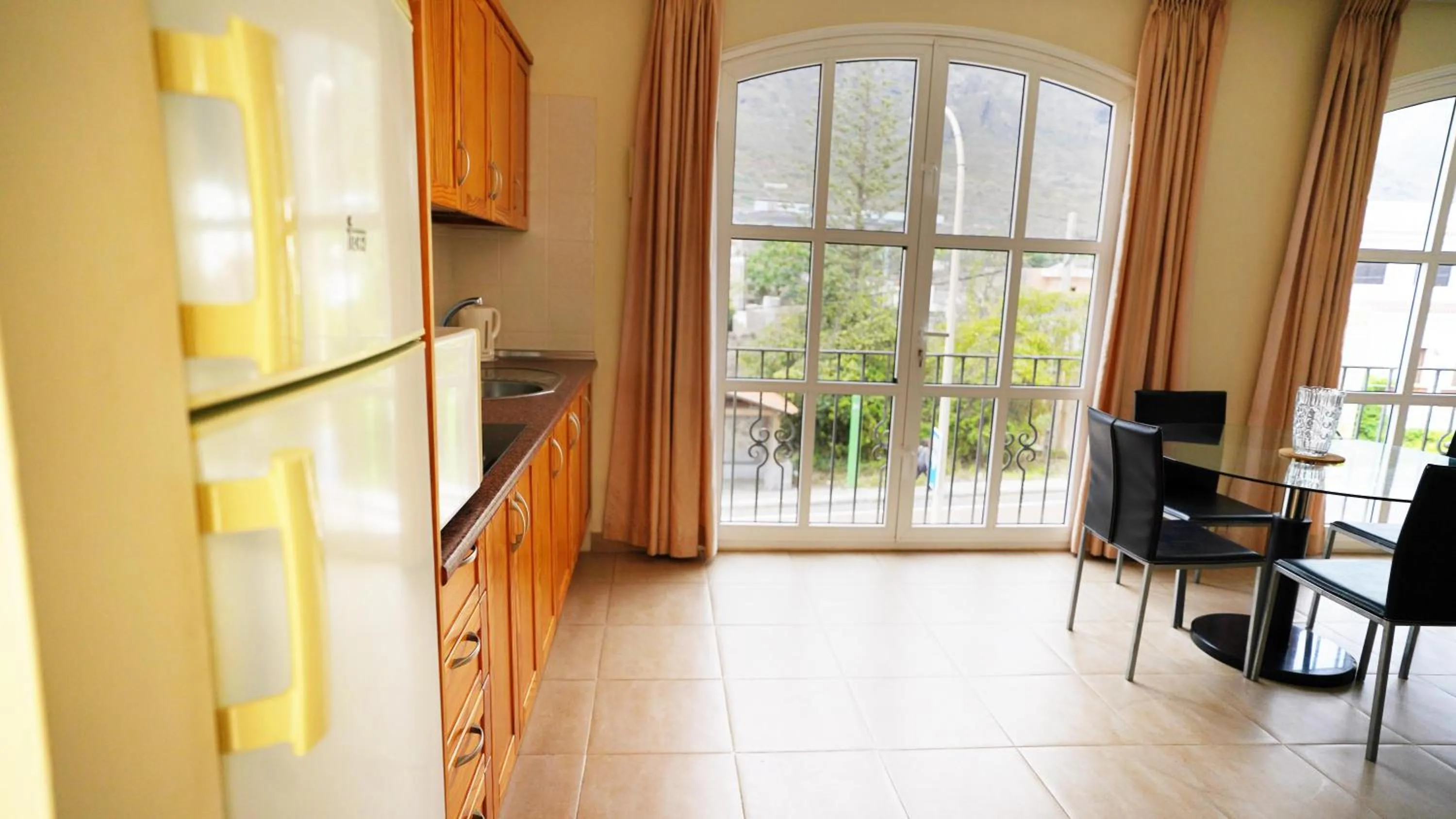 Photo of the whole room in Coral Los Silos - Your Natural Accommodation Choice