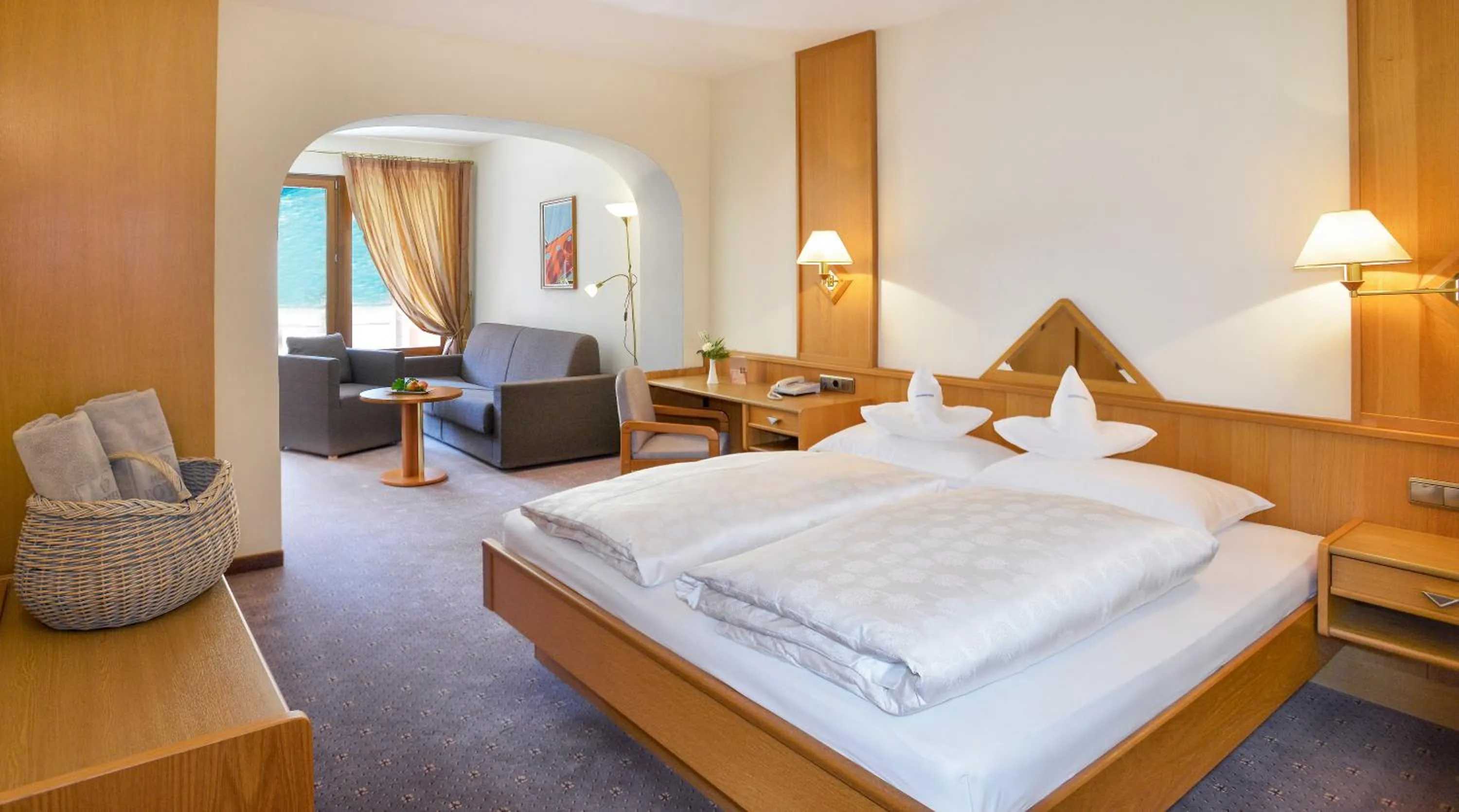 Photo of the whole room, Bed in Royal Hotel Hinterhuber