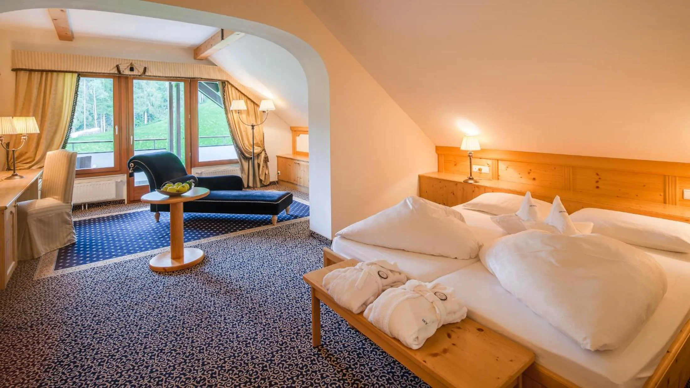 Bed in Royal Hotel Hinterhuber