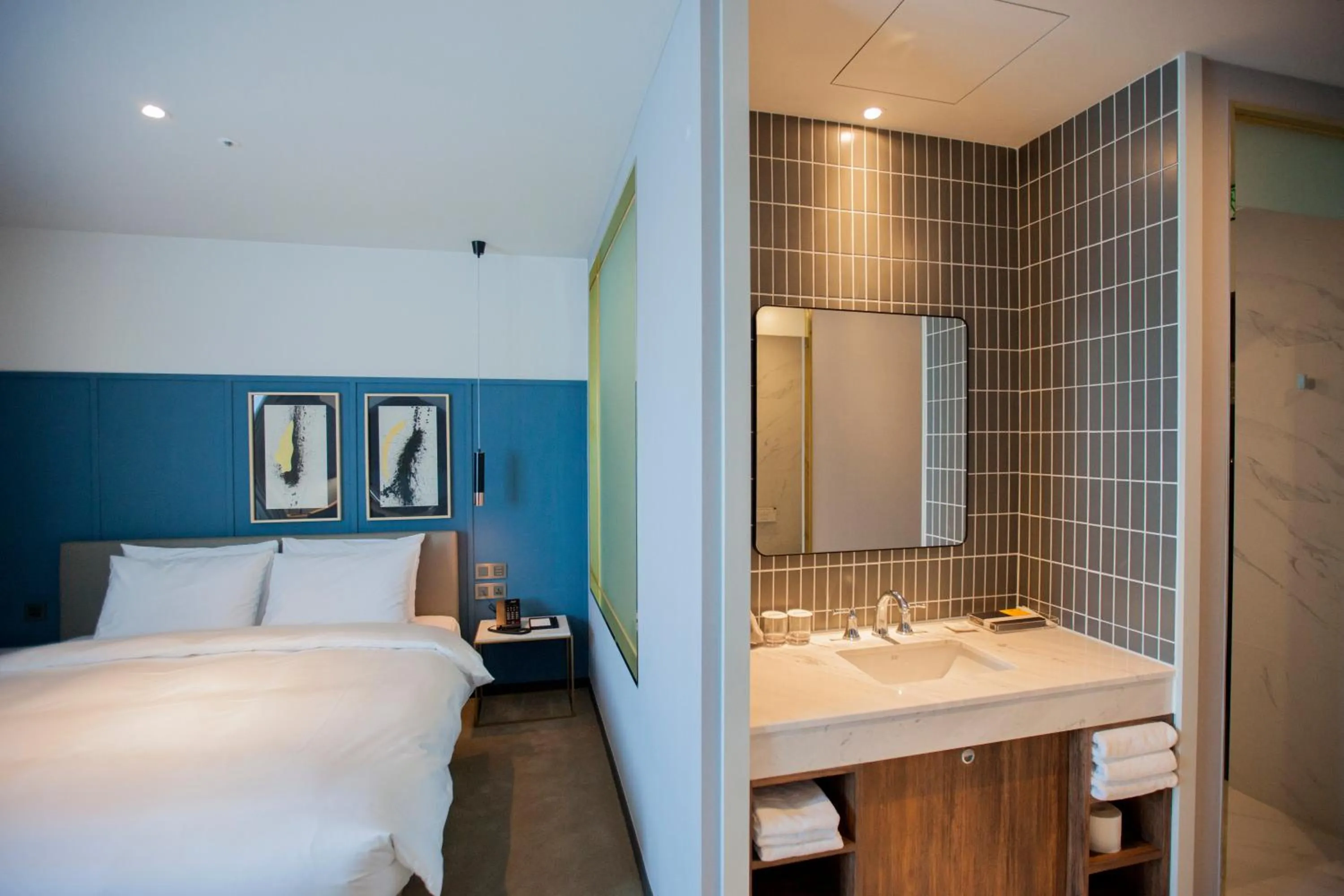 Bed in Nampo Hound Hotel Premier