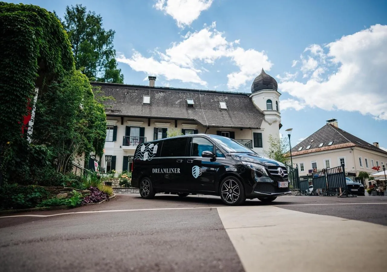 shuttle in Villa Bulfon