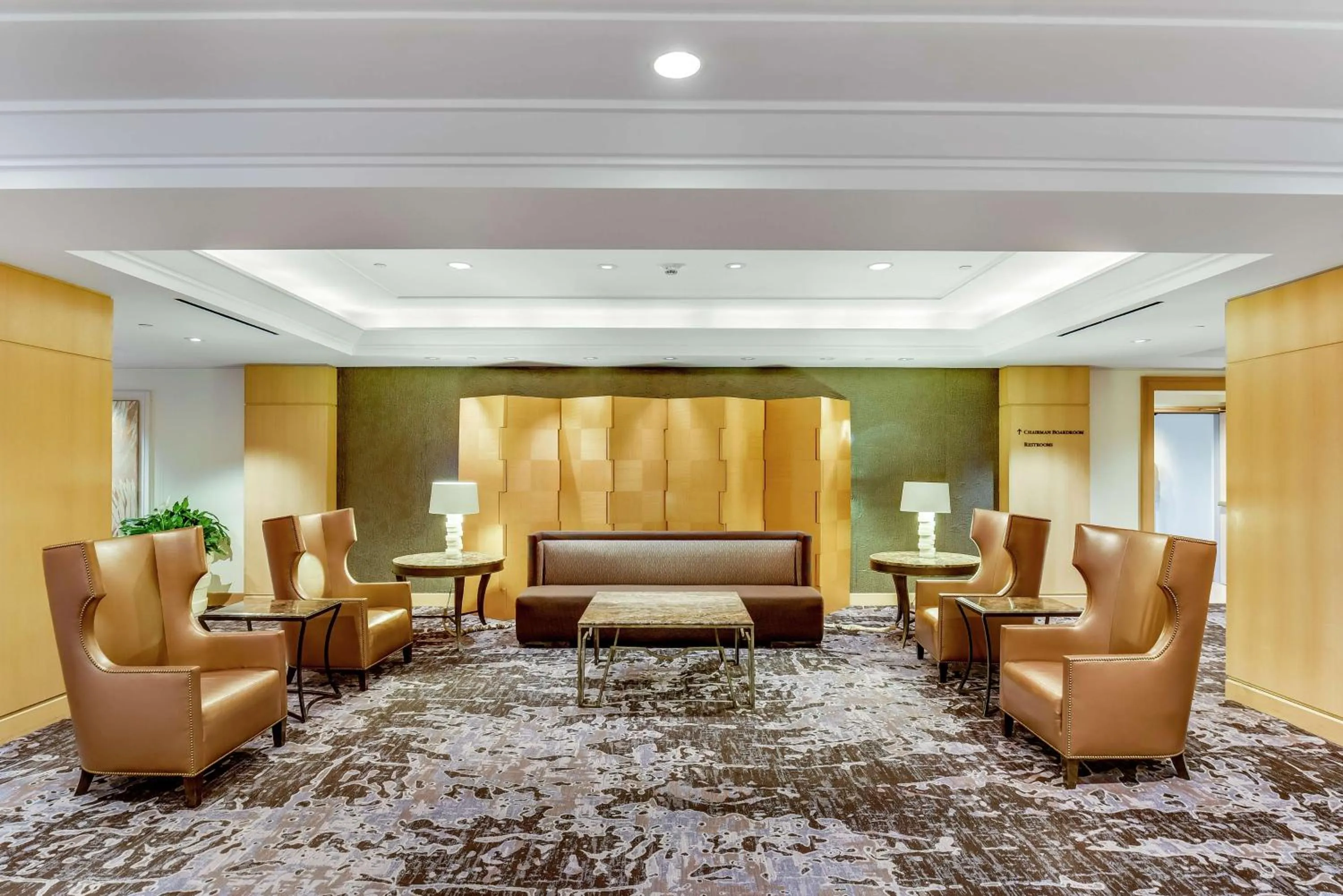 Lobby or reception in Hilton Los Angeles Airport