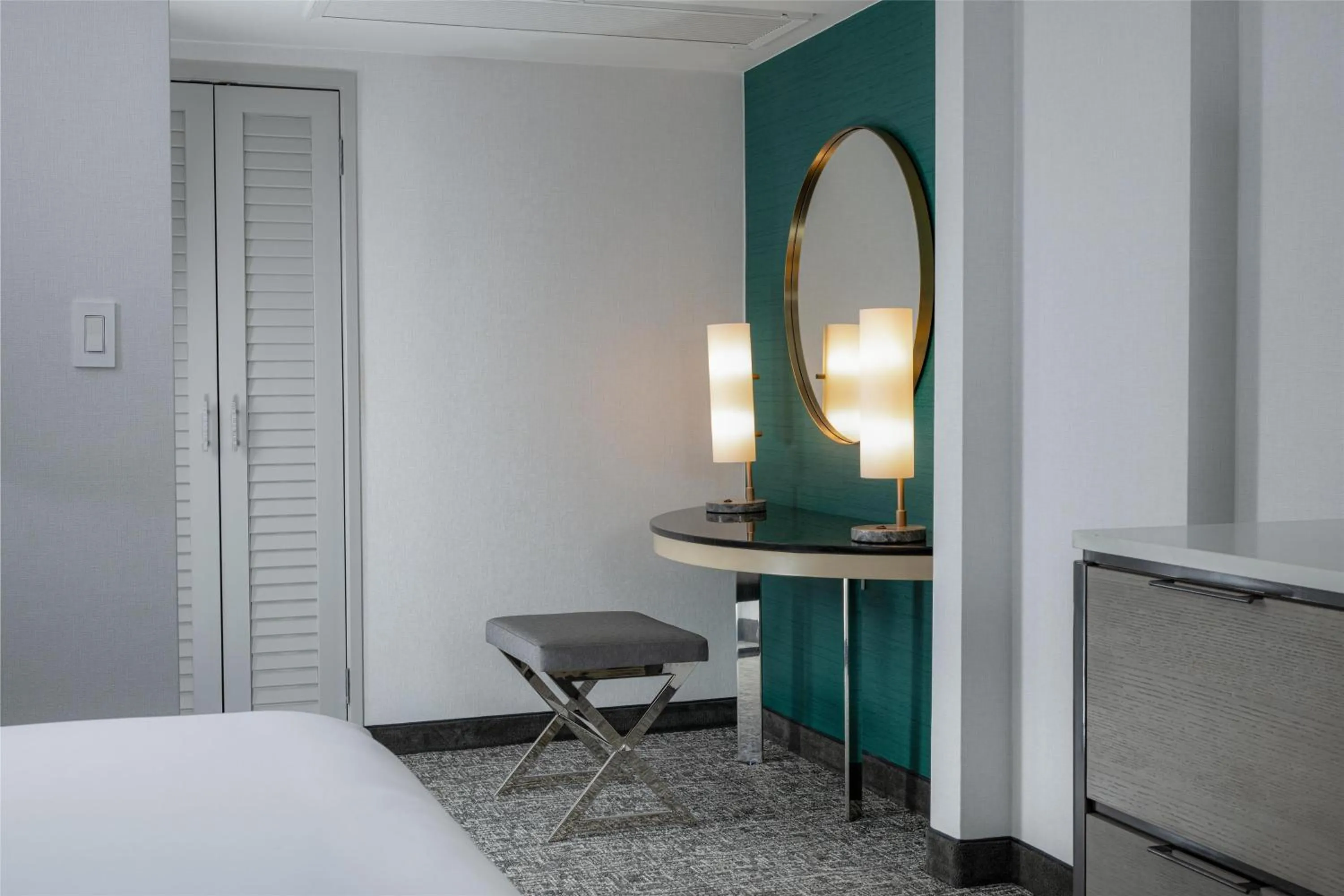 Bedroom, Bed in Hilton Los Angeles Airport