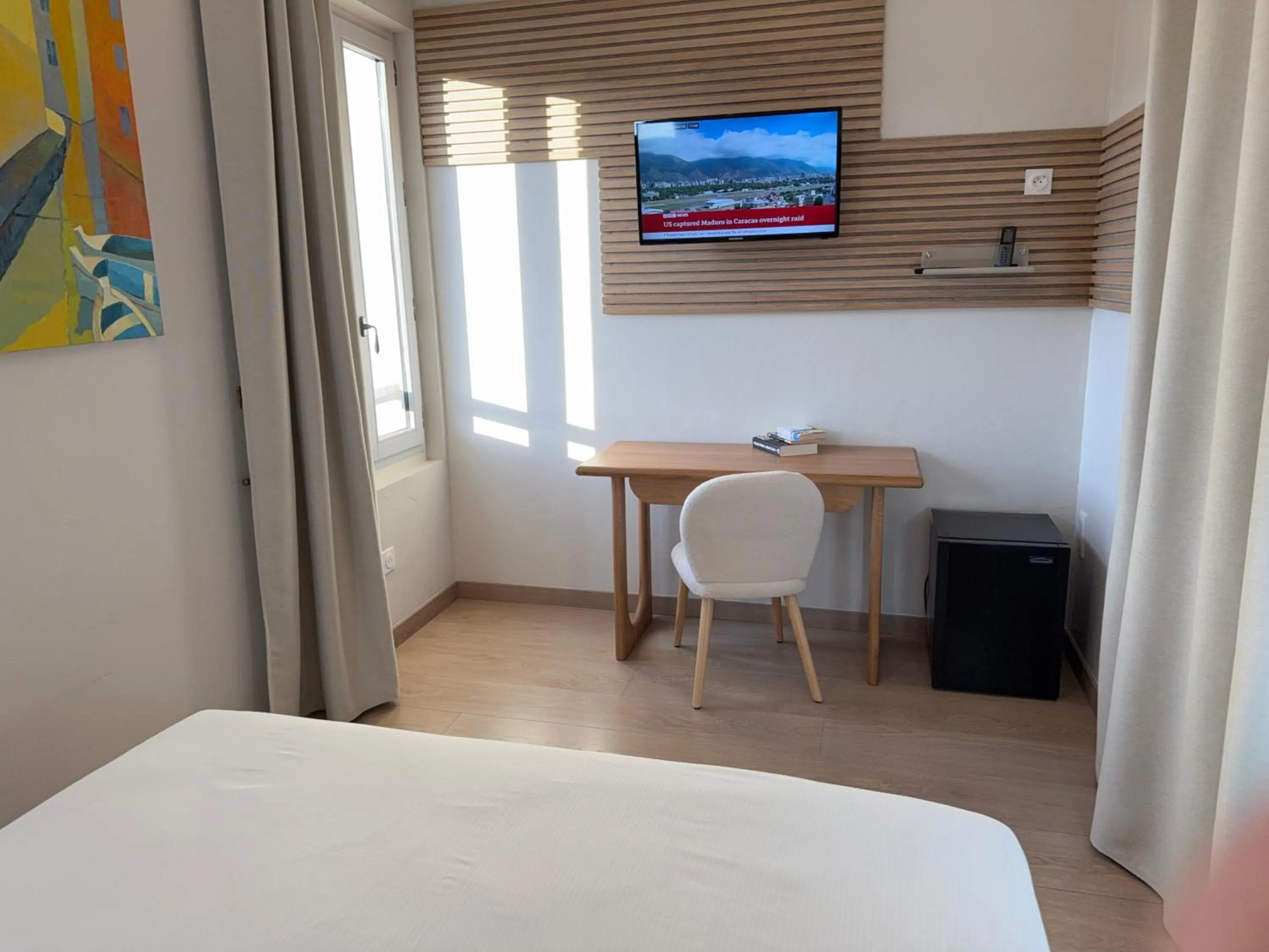 Bed in Hôtel Le Colombier