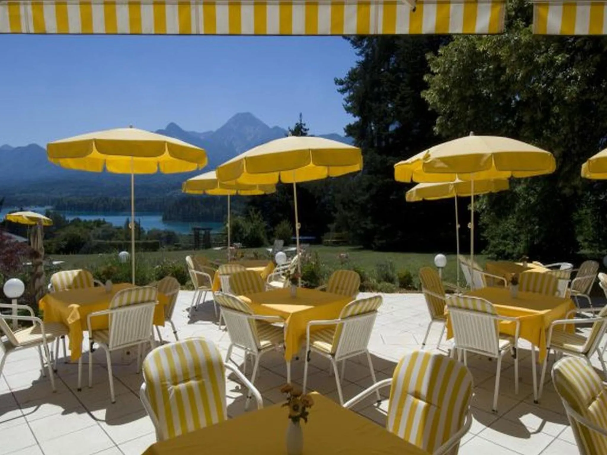 Restaurant/places to eat in Hotel Schönruh