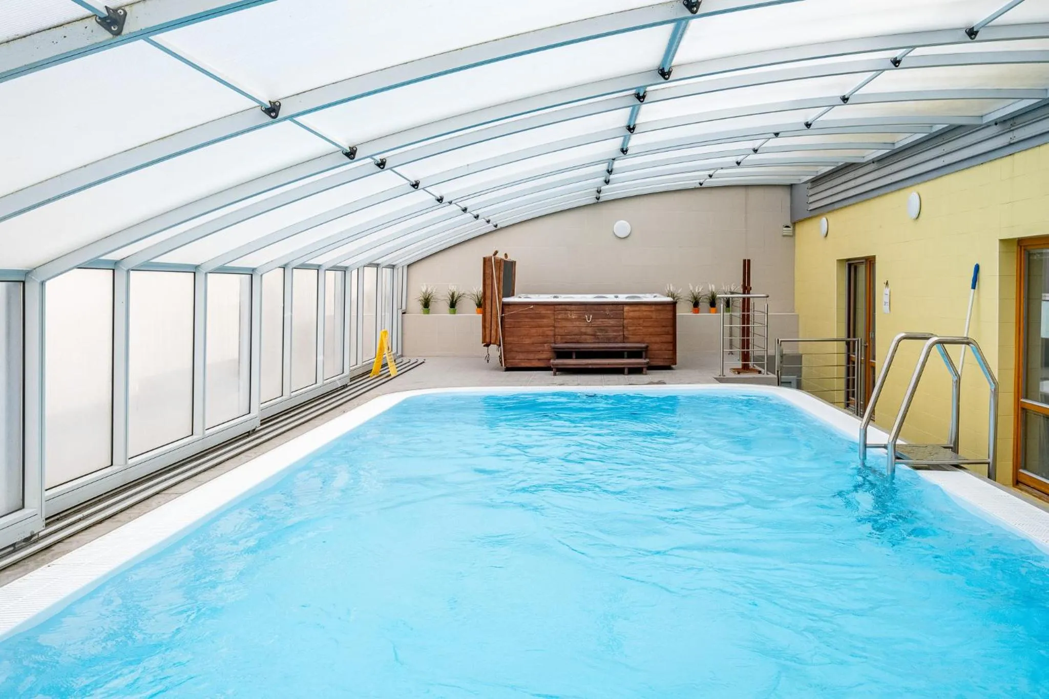 Swimming pool in Relax Hotel Stork