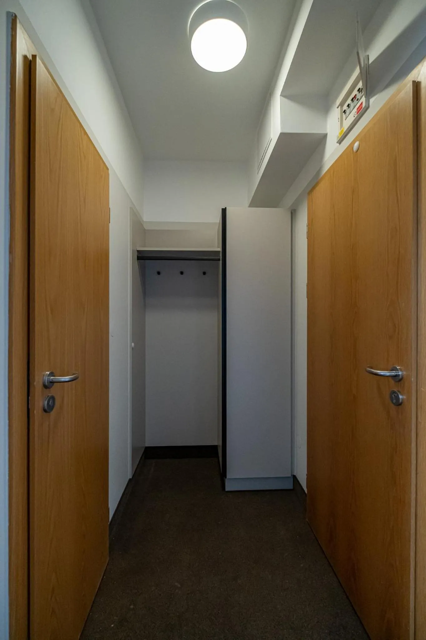 wardrobe in Relax Hotel Stork