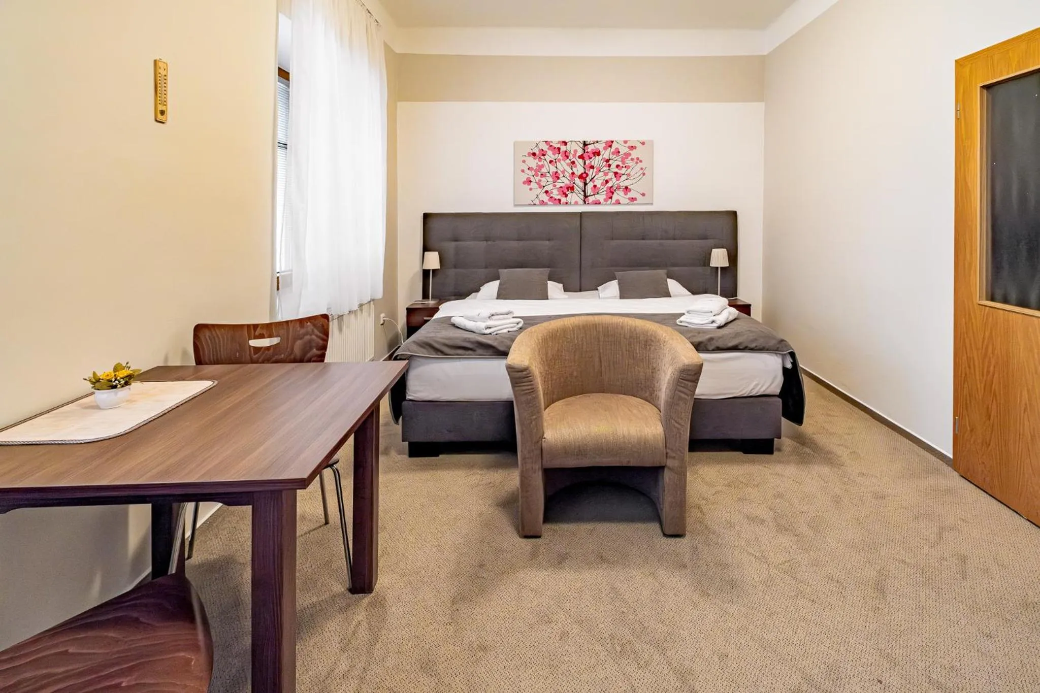 Bed in Relax Hotel Stork