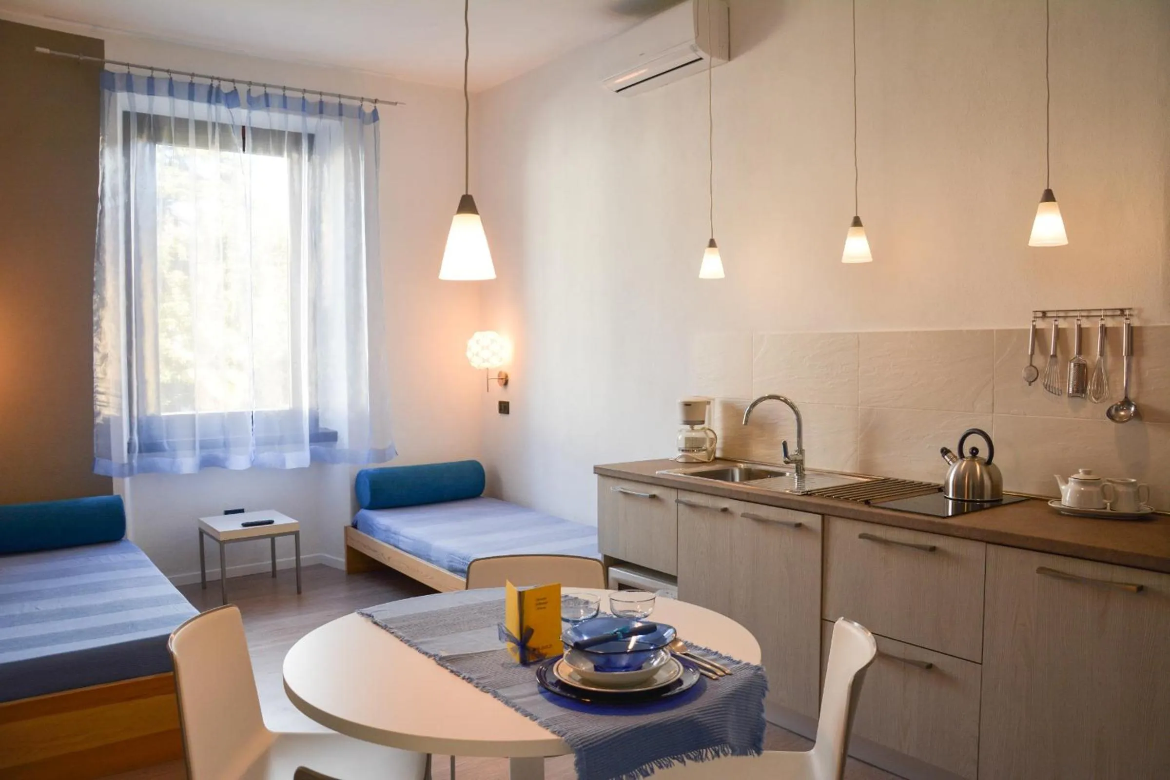 Dining area in Sembenini Palace