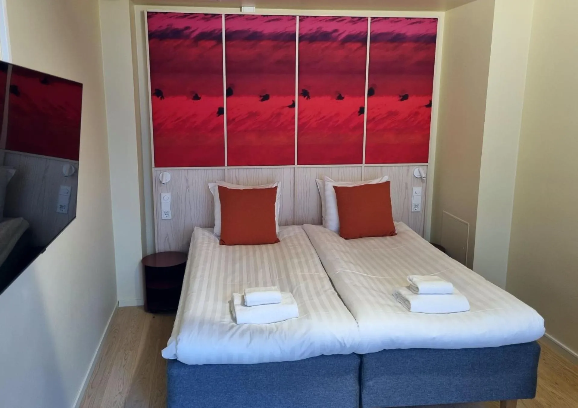 Bedroom, Bed in Holiday Club Tampereen Kehräämö