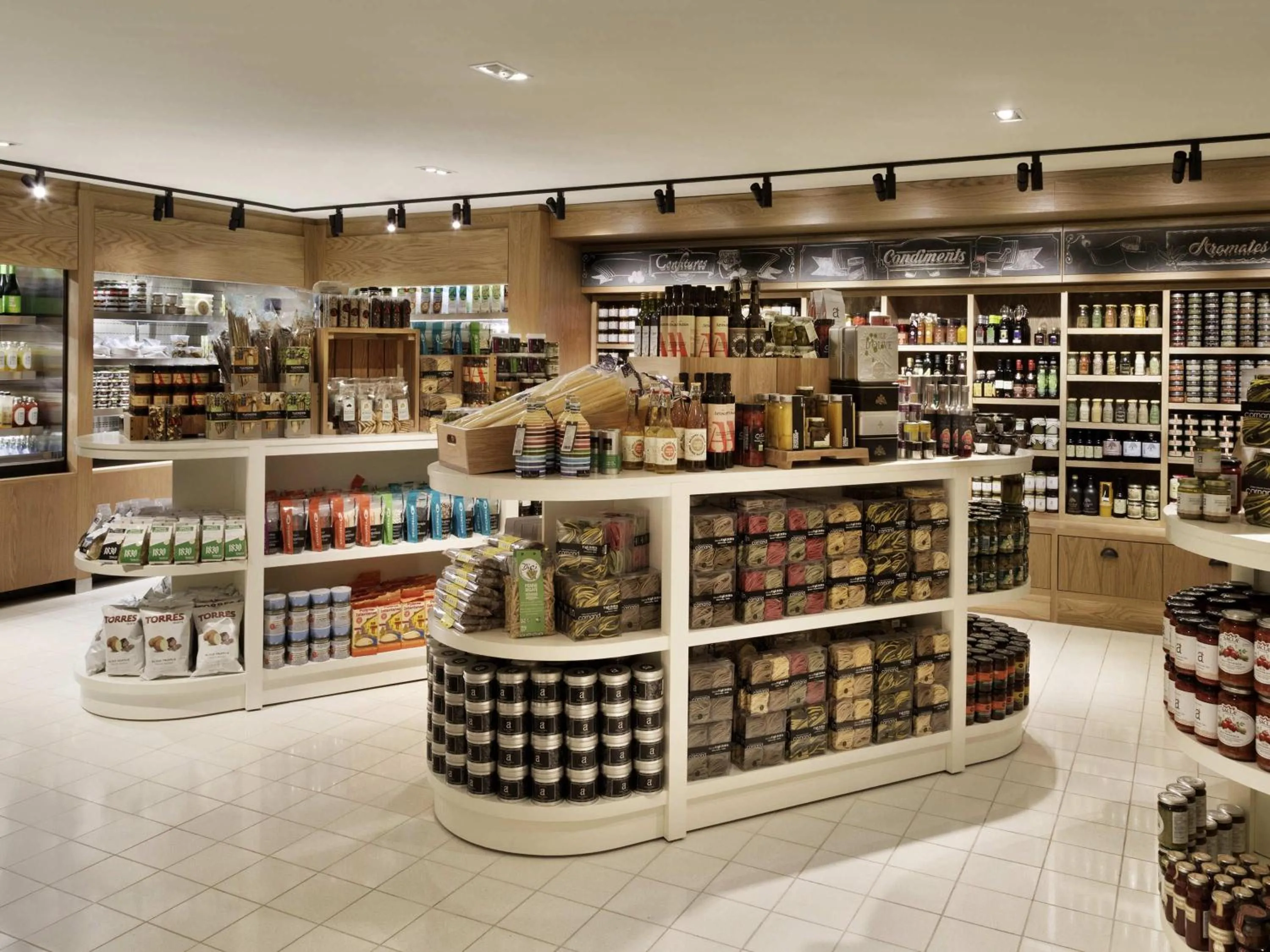 Restaurant/places to eat in Fairmont The Queen Elizabeth