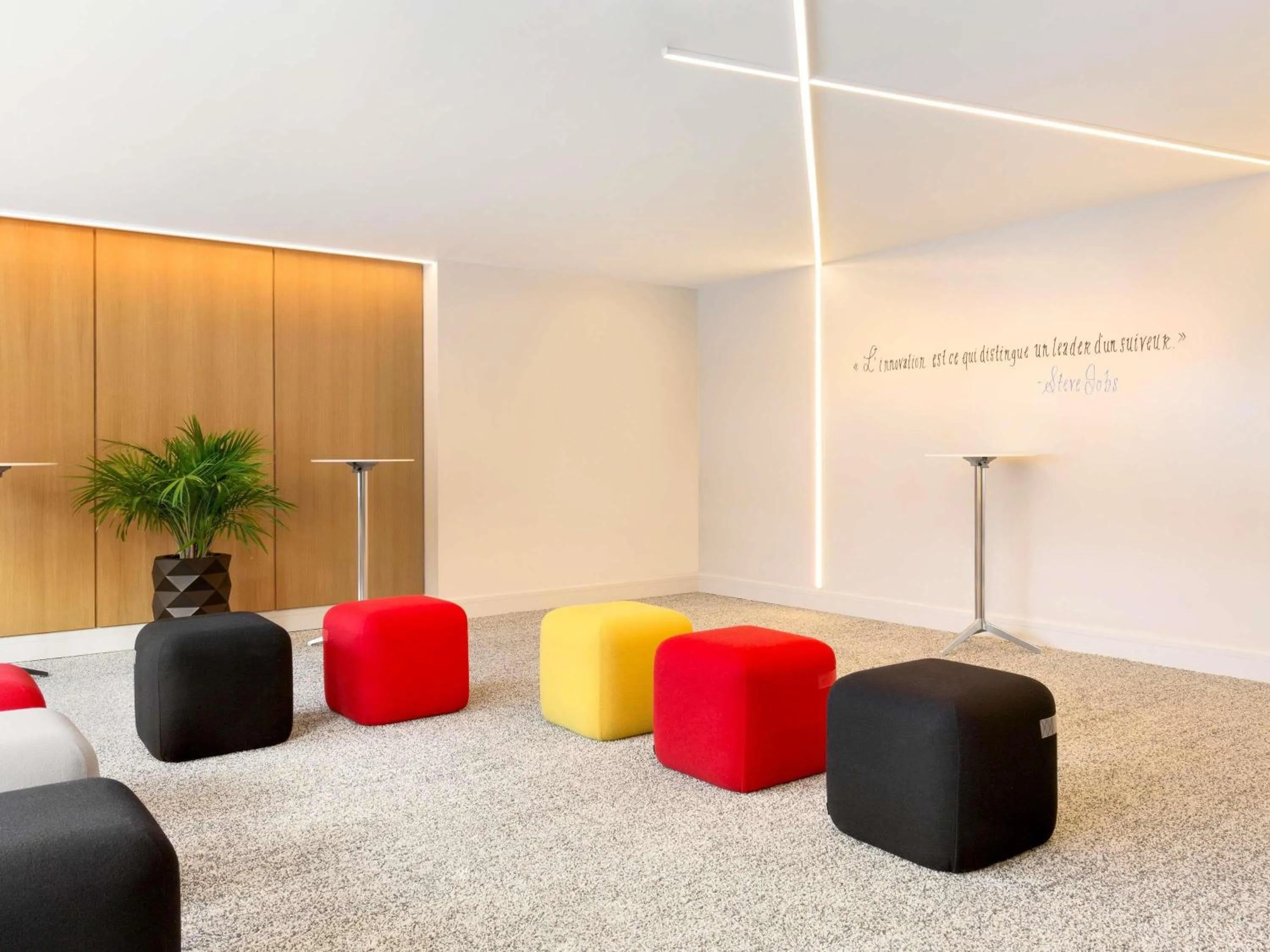 Meeting/conference room in Fairmont The Queen Elizabeth