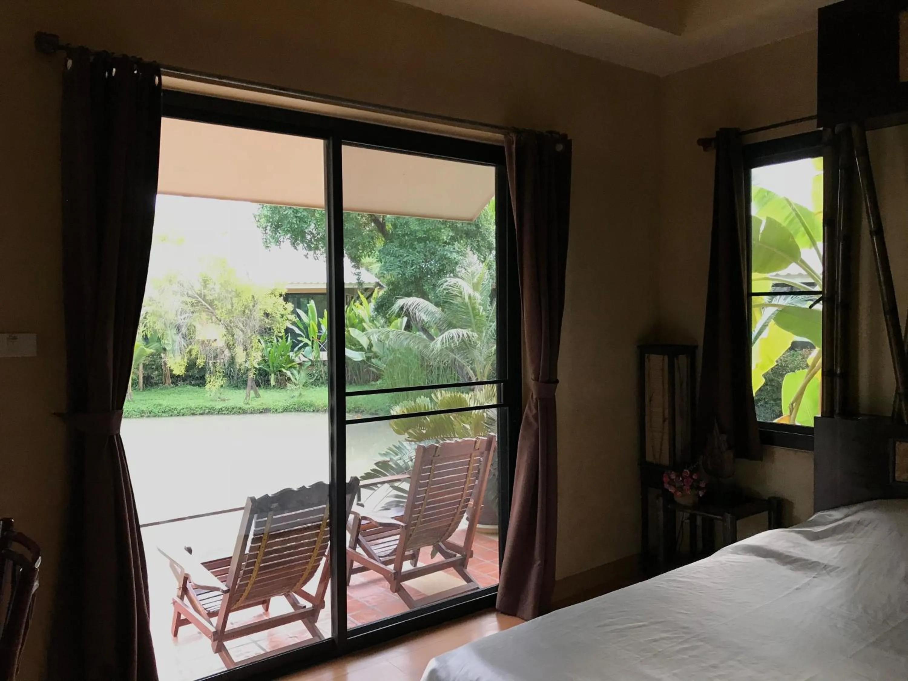 Bed in IngNatee Resort