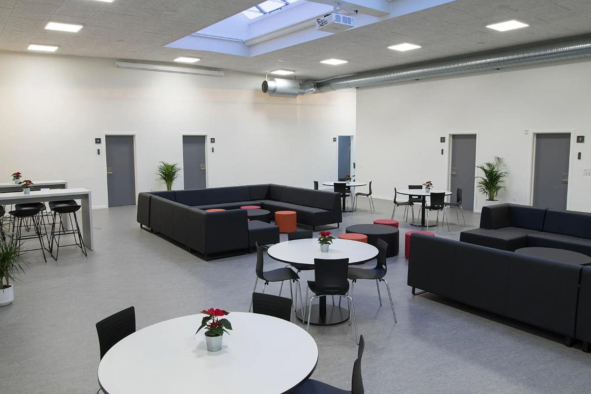 Seating area in Hostel Brønderslev