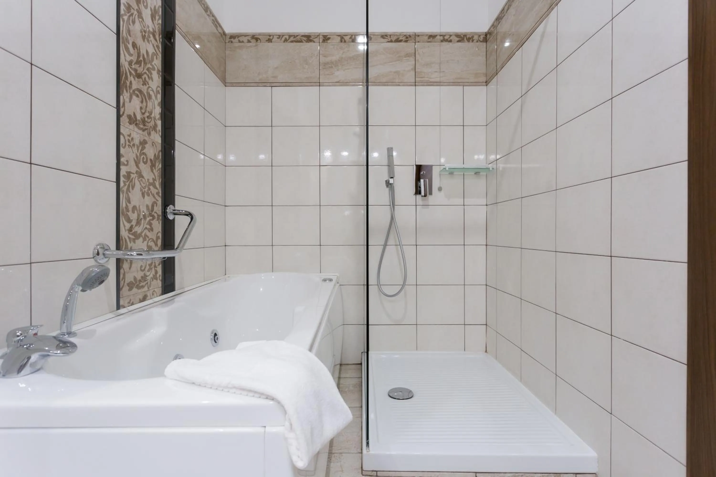 Shower in ApartHotel Durini