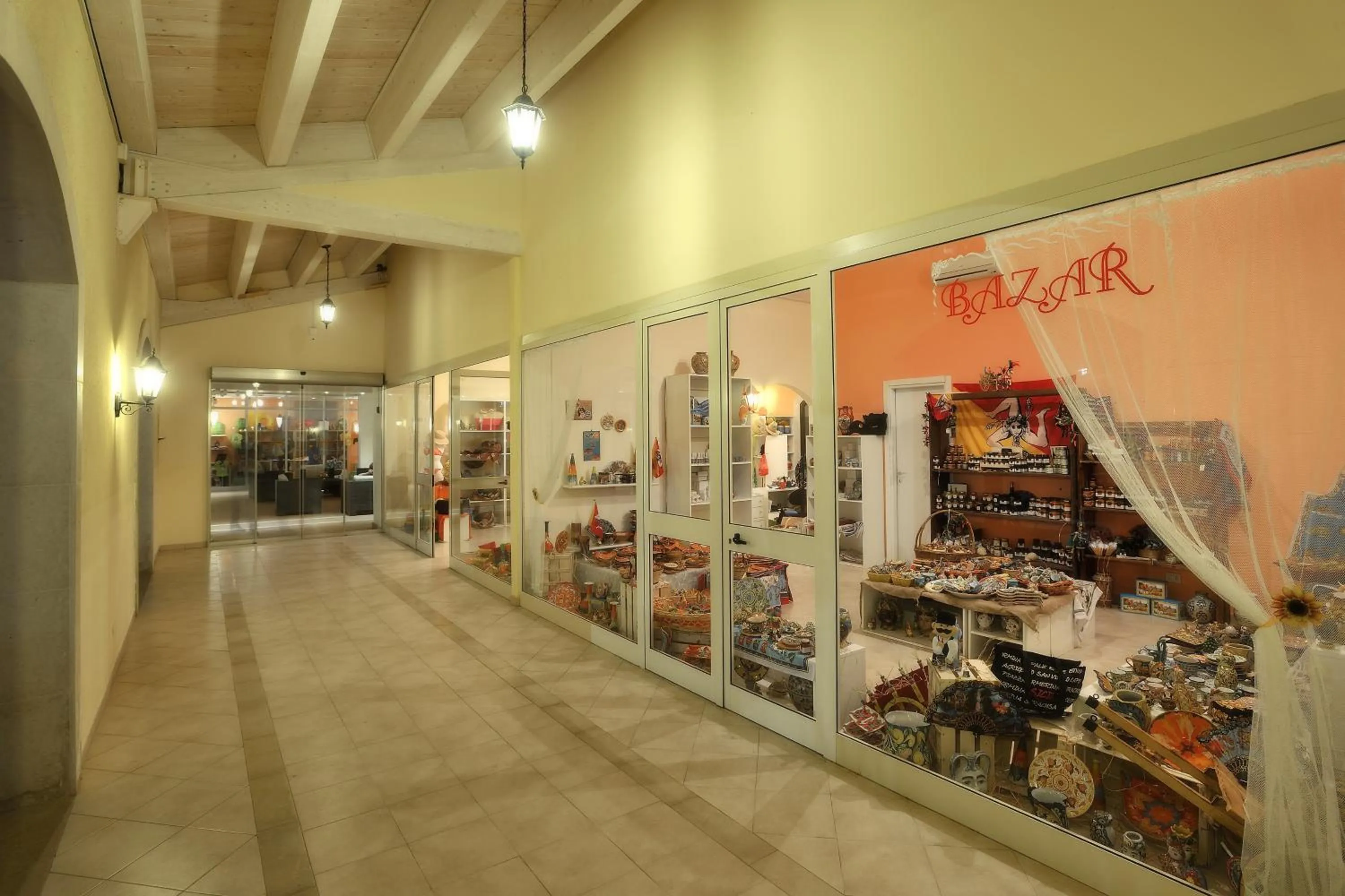 On-site shops in Sikania Eco Resort