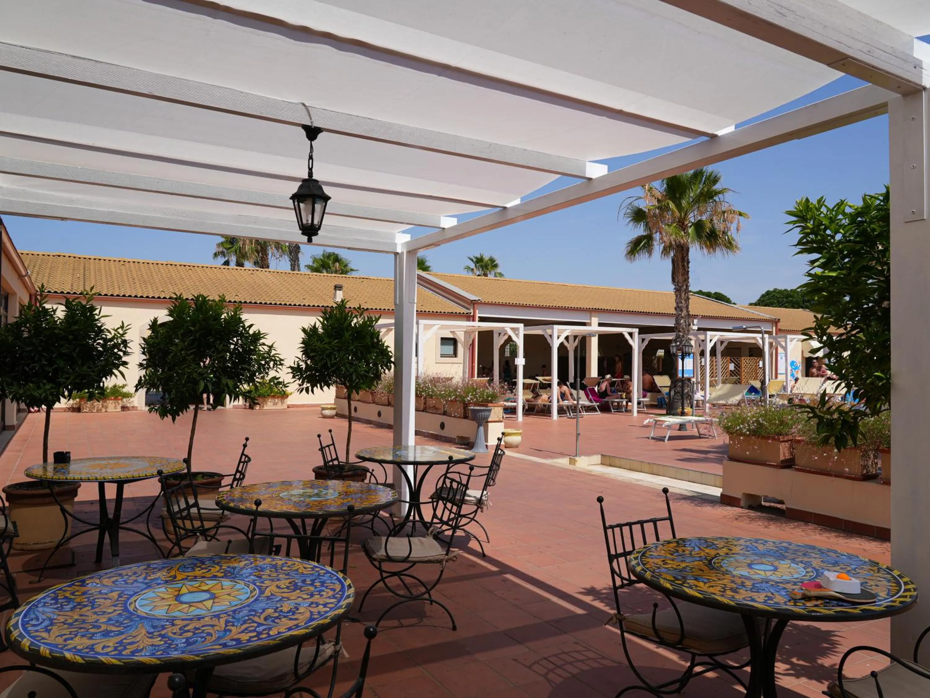 Restaurant/places to eat in Sikania Eco Resort