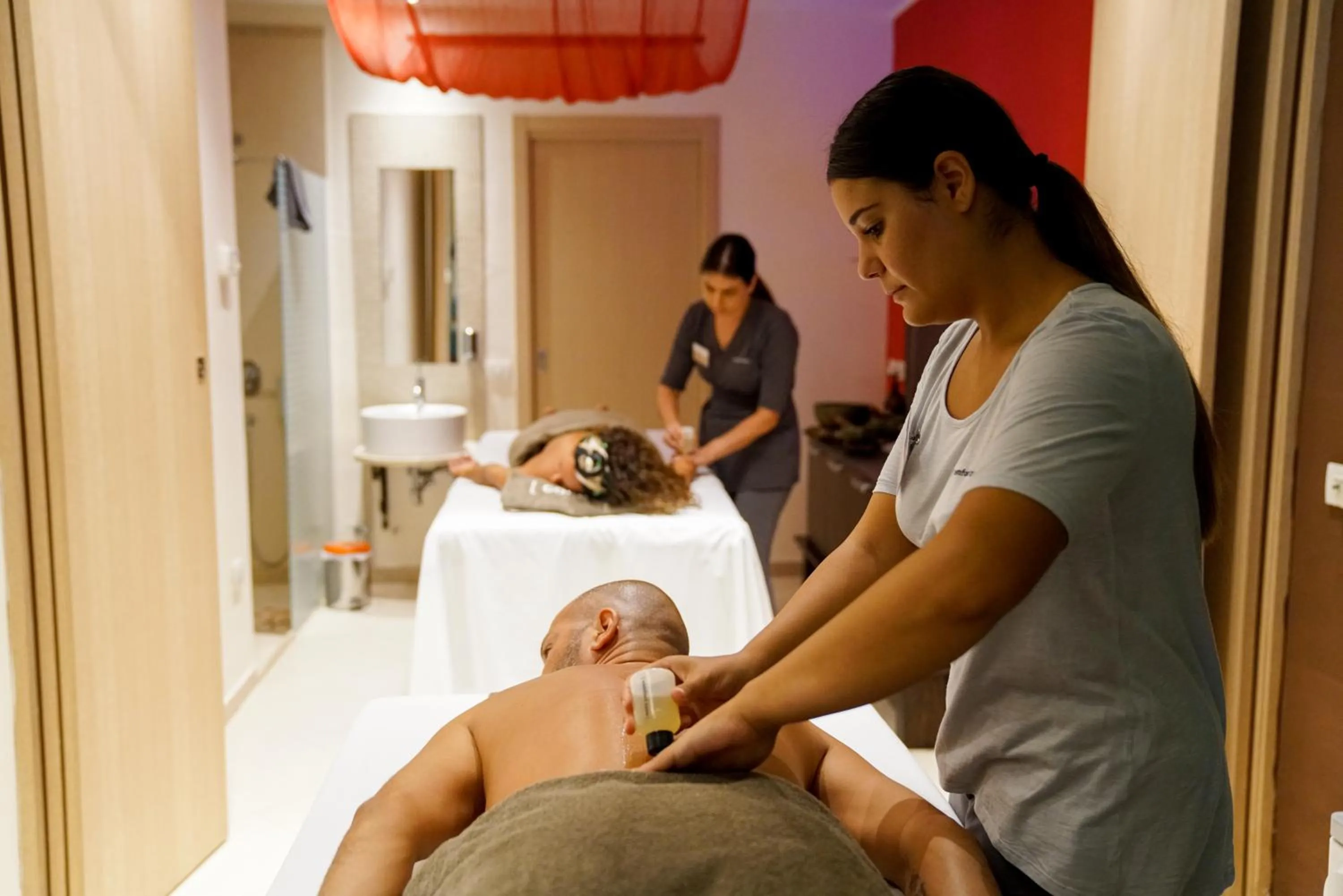 Spa and wellness centre/facilities in Sikania Eco Resort