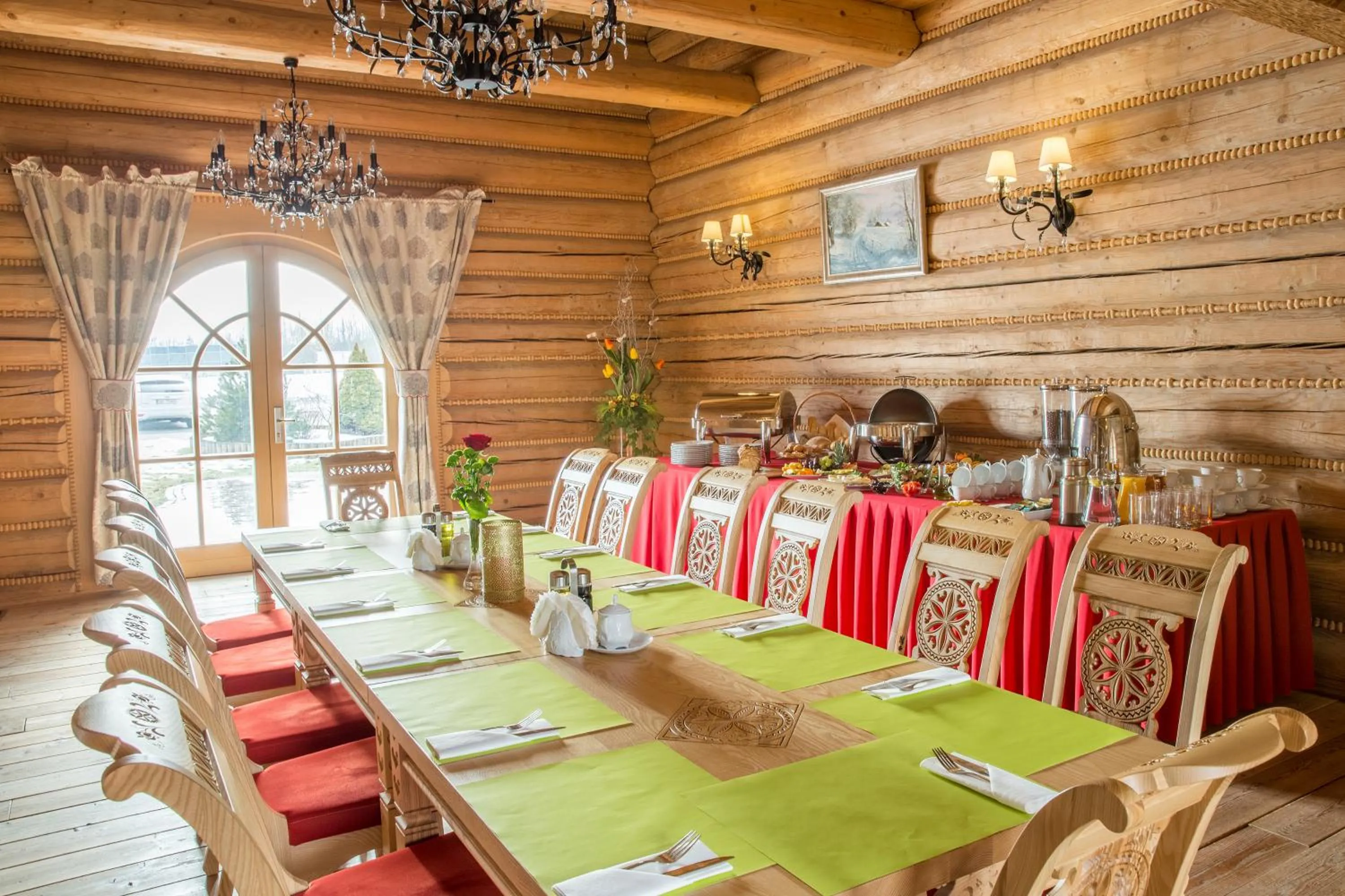 Restaurant/places to eat in Dworek Góralski