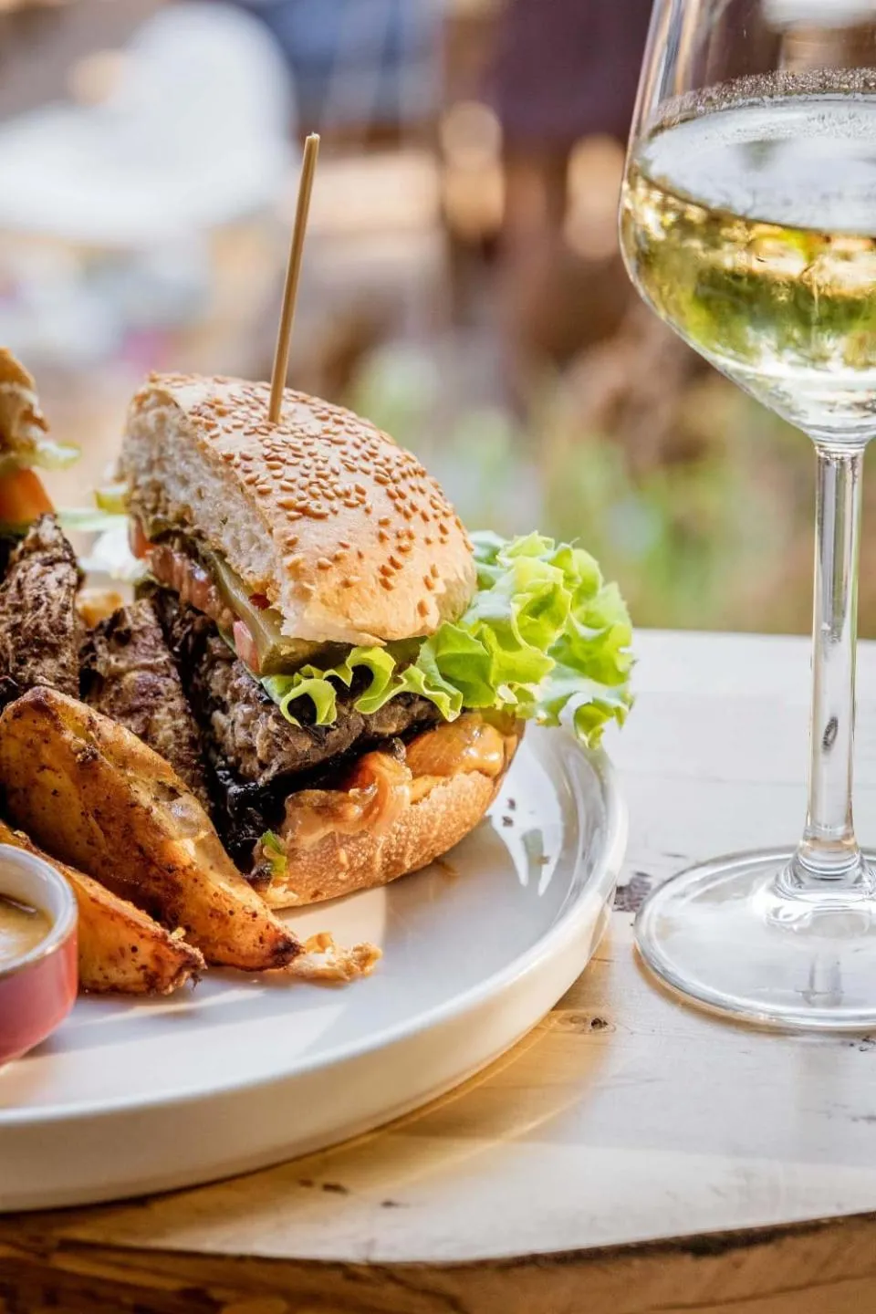 Restaurant/places to eat in Mavilim Hotel