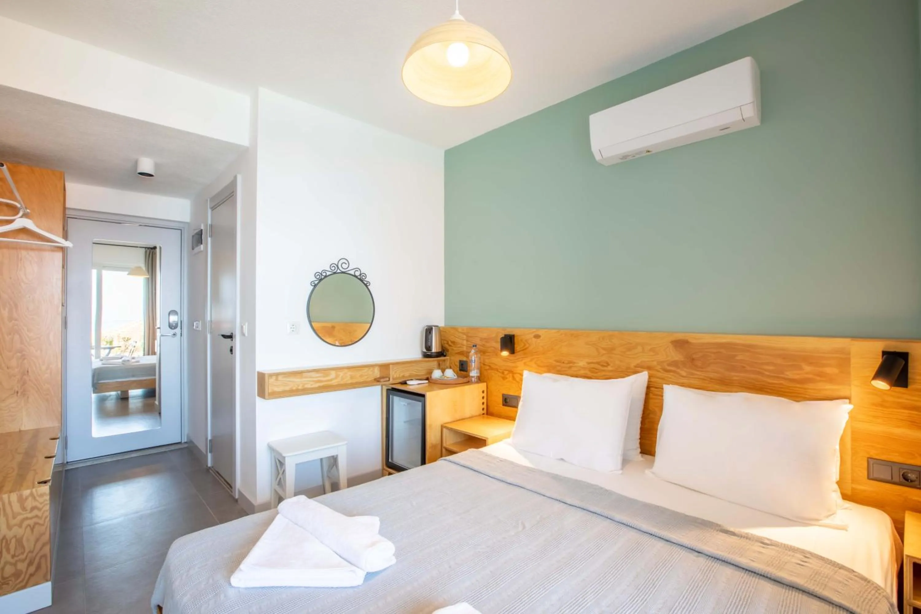 Bedroom, Bed in Mavilim Hotel