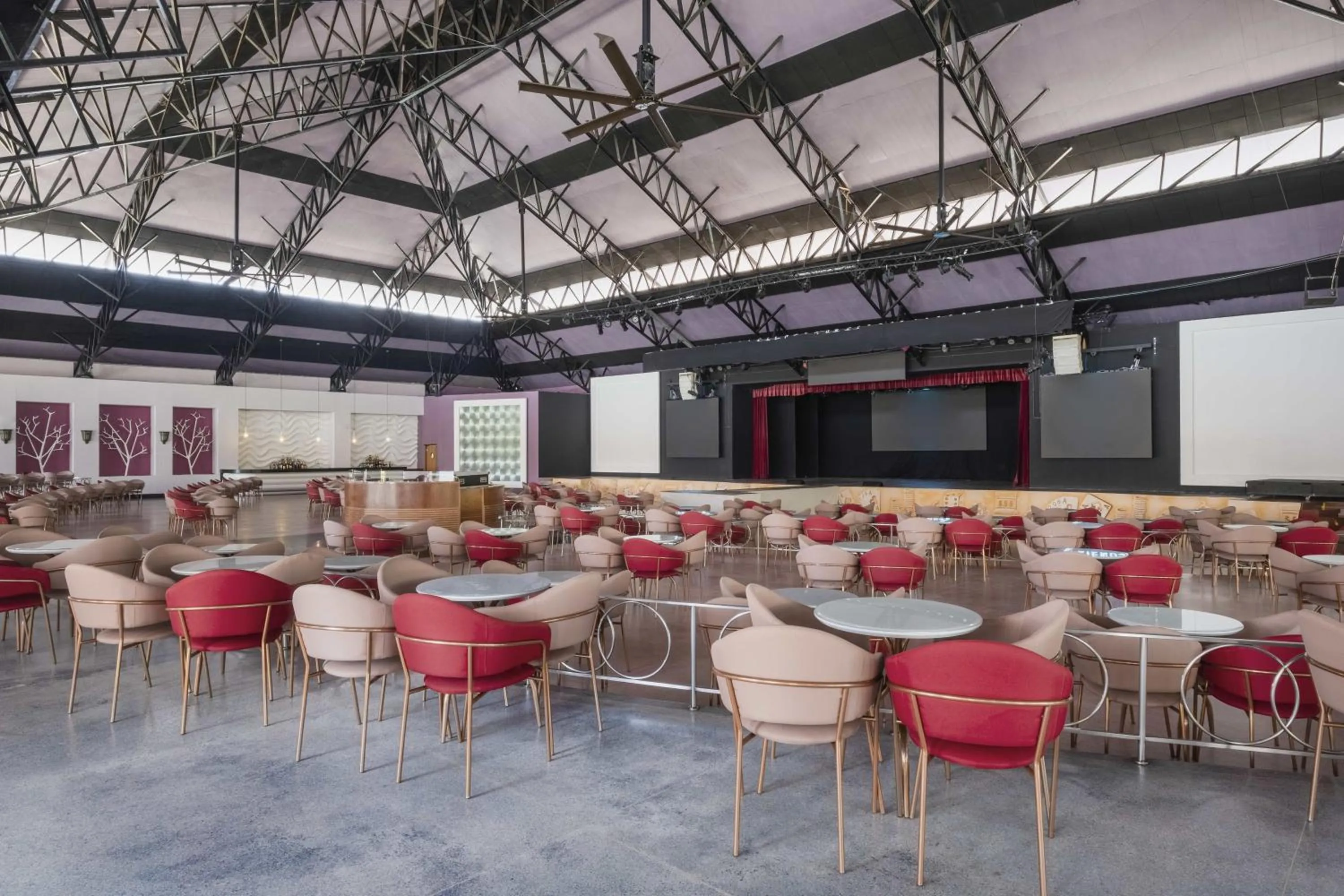 Nightclub / DJ in Iberostar Selection Praia do Forte - All Inclusive