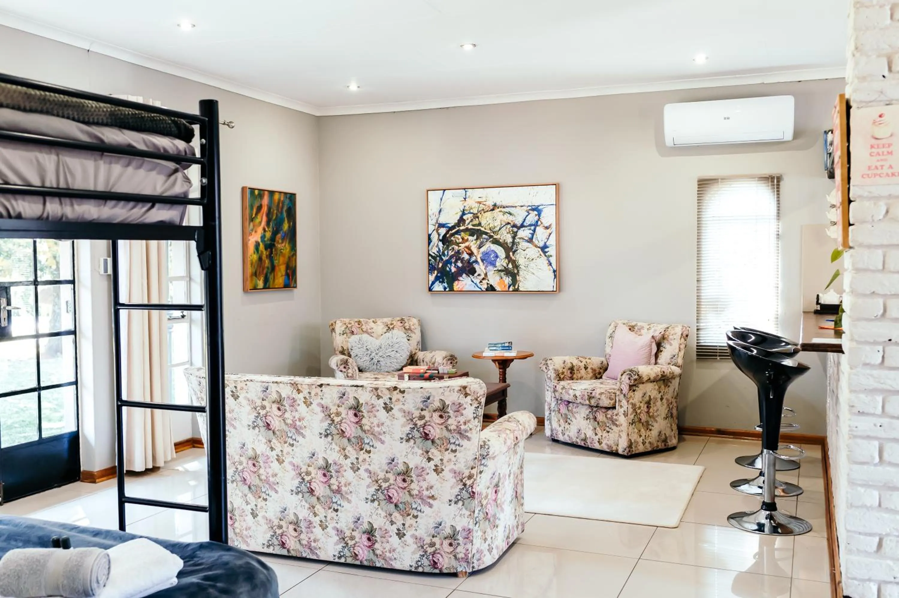 Living room in Misty Morn Cottages