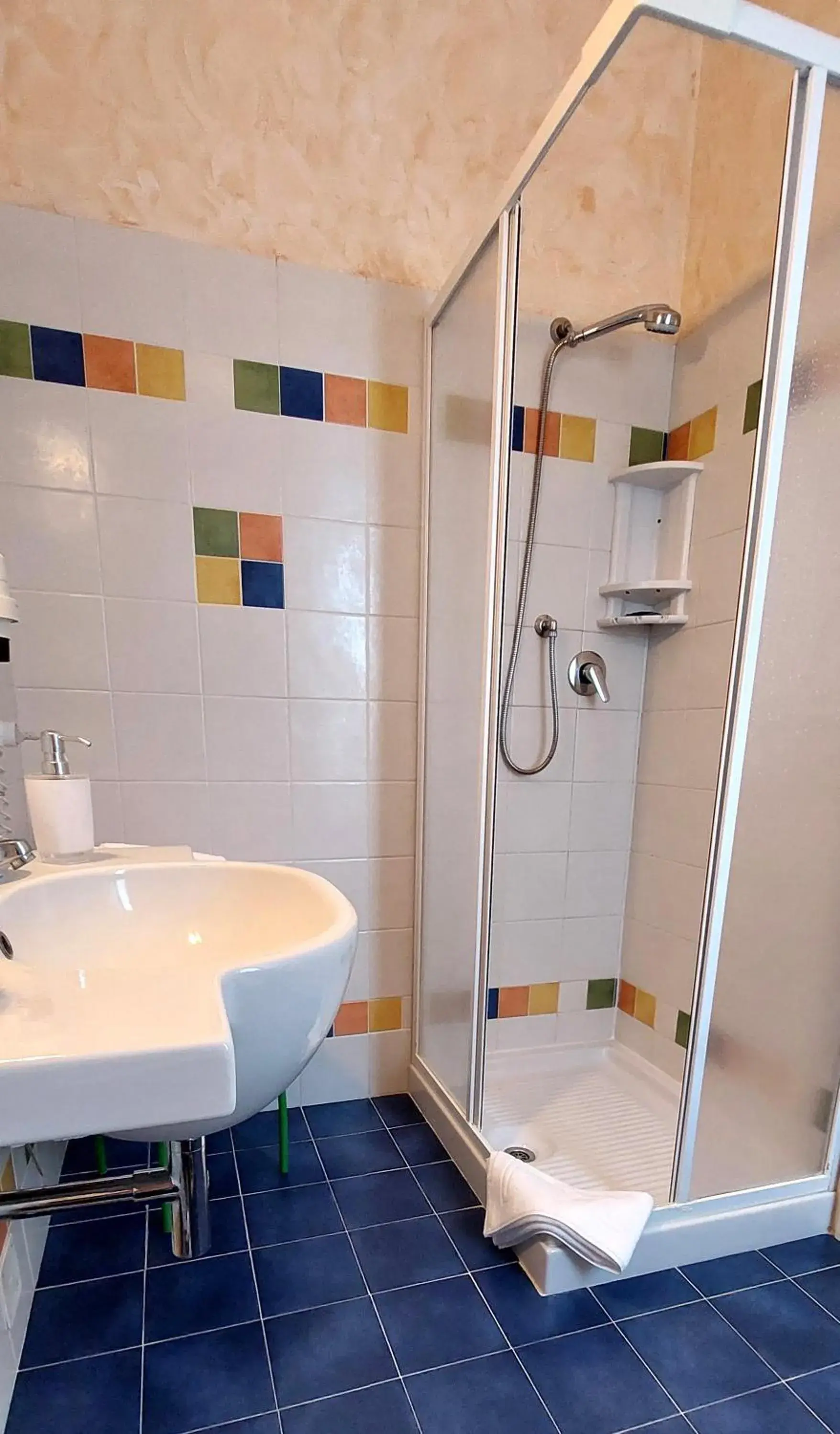 Quadruple Room in Hotel Garden B&B Quadruple Room in Hotel Garden B&B