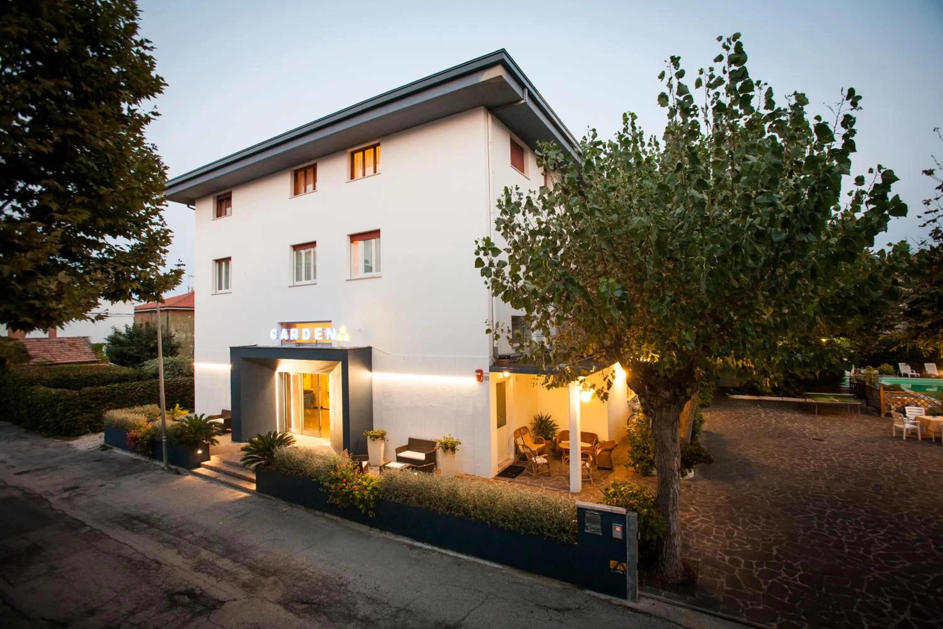 Property building in Hotel Garden B&B