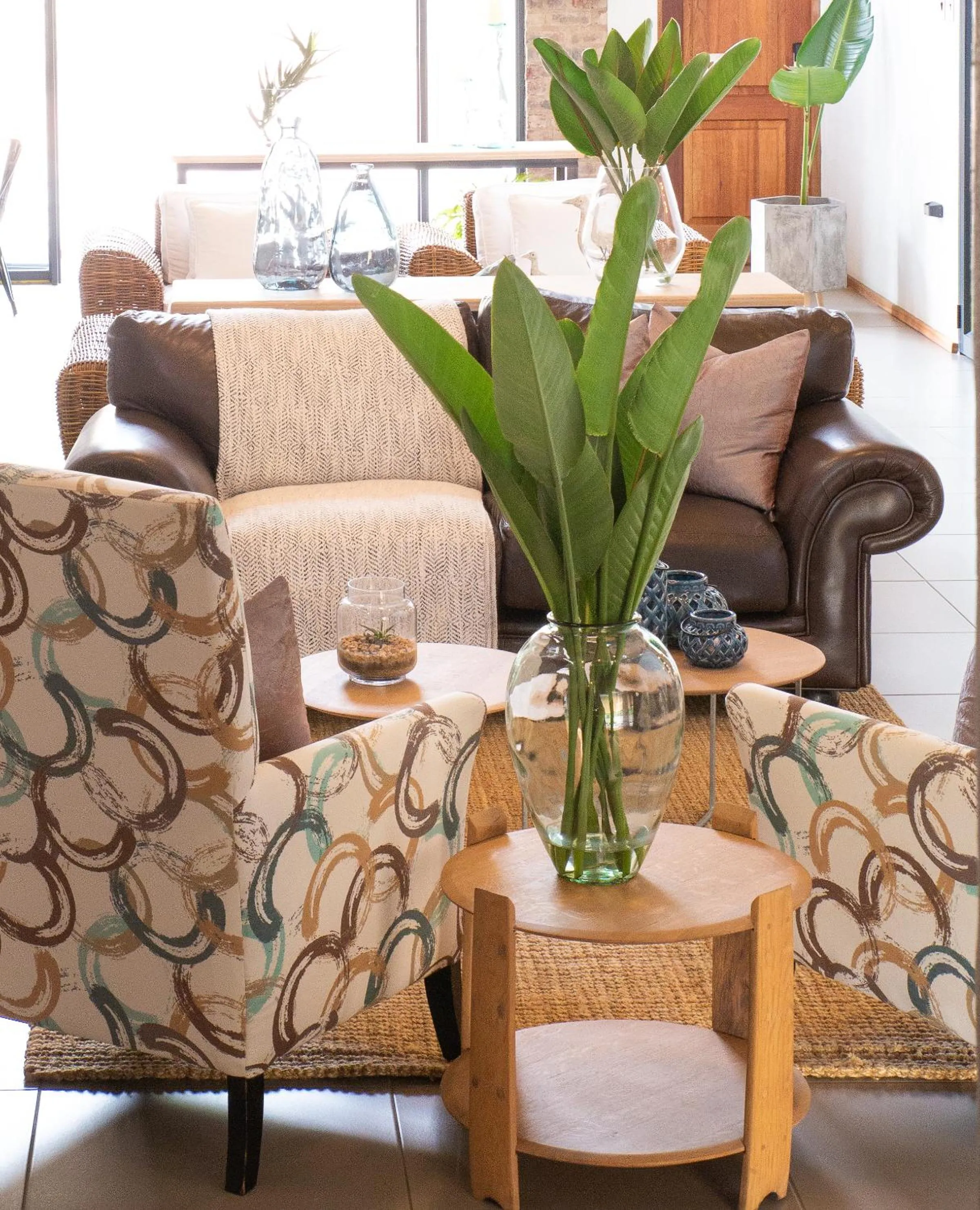 Seating area in Execustay