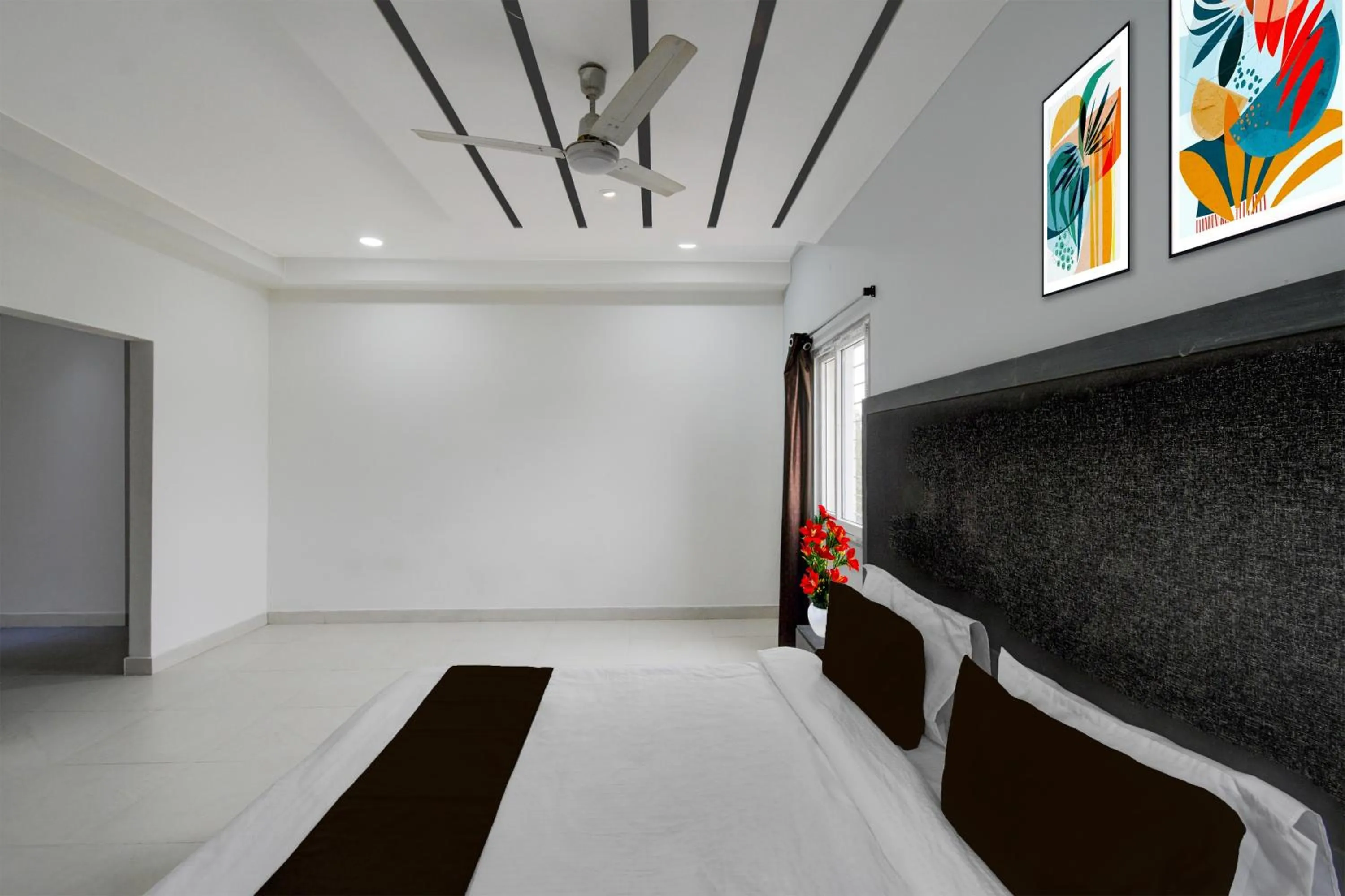 Bedroom in Super Hotel O Erragadda Metro Station Hyderabad Formerly Palak Residency