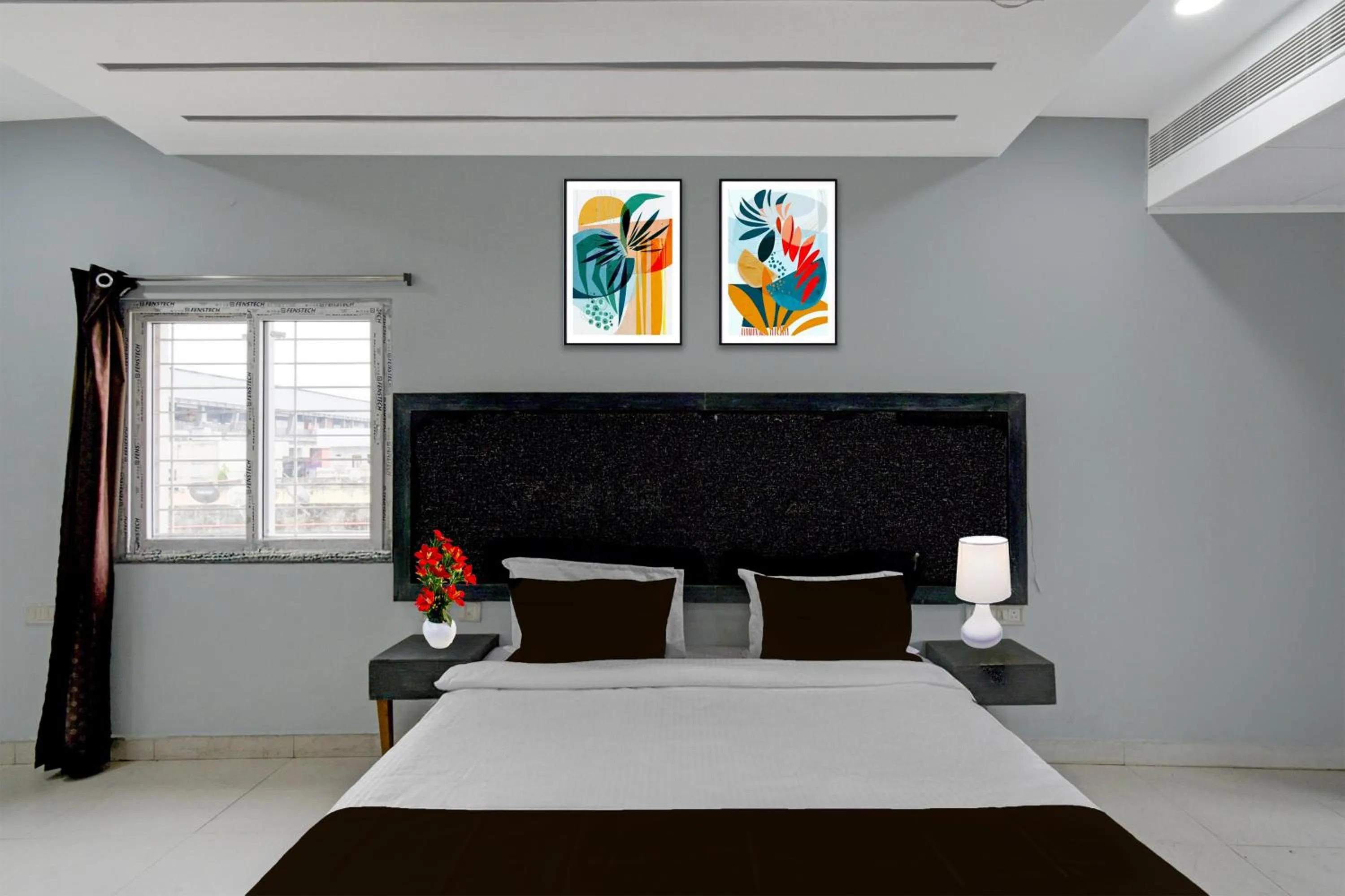 Bedroom, Bed in Super Hotel O Erragadda Metro Station Hyderabad Formerly Palak Residency