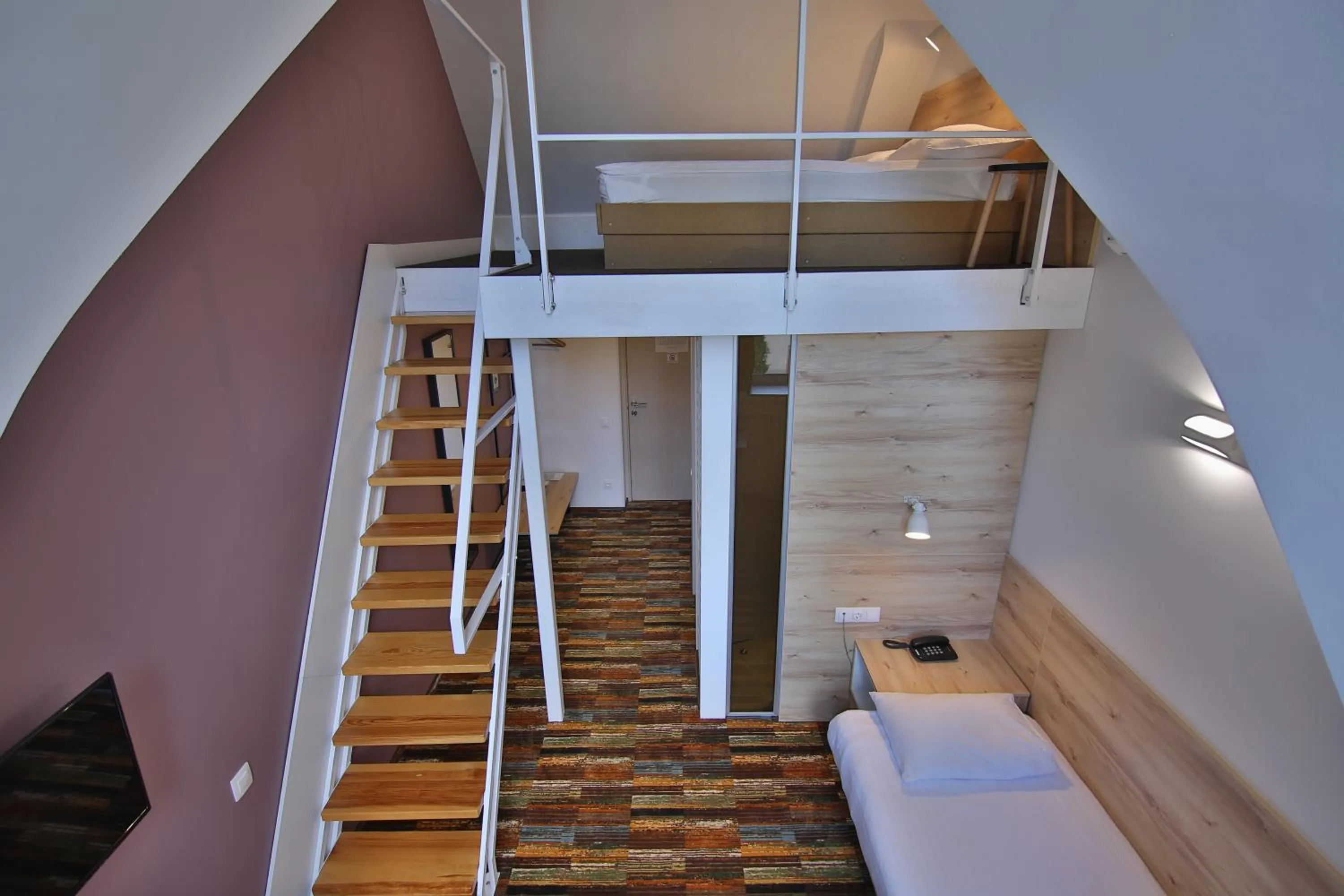 TV and multimedia, Bed in Ukraina Hotel