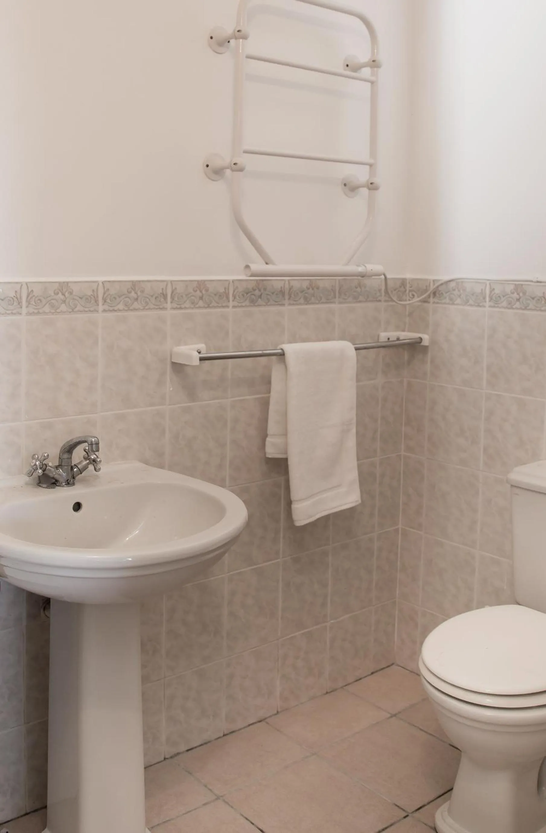 Bathroom in Moncrieff Manor