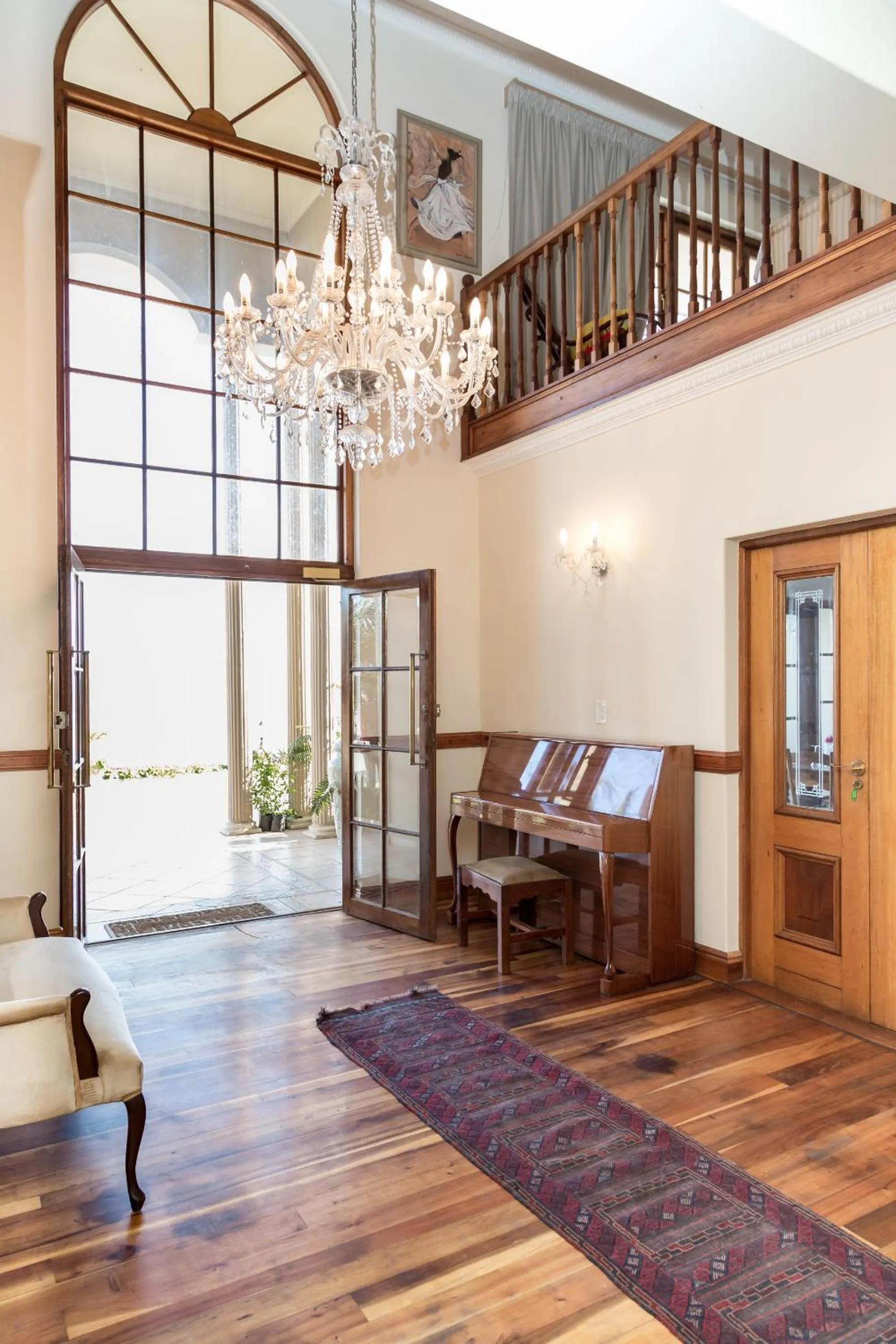 Property building in Moncrieff Manor