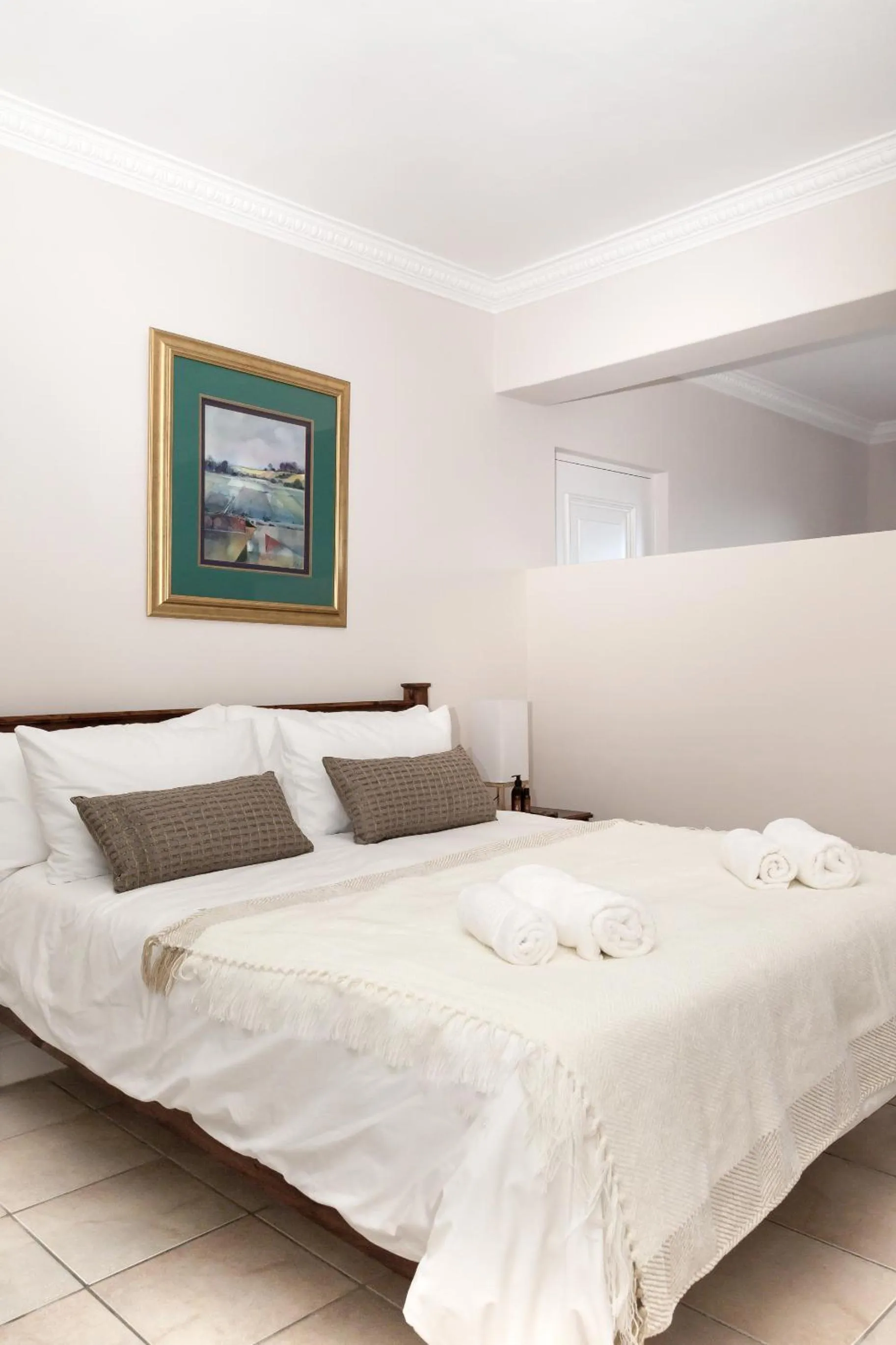 Decorative detail, Bed in Moncrieff Manor