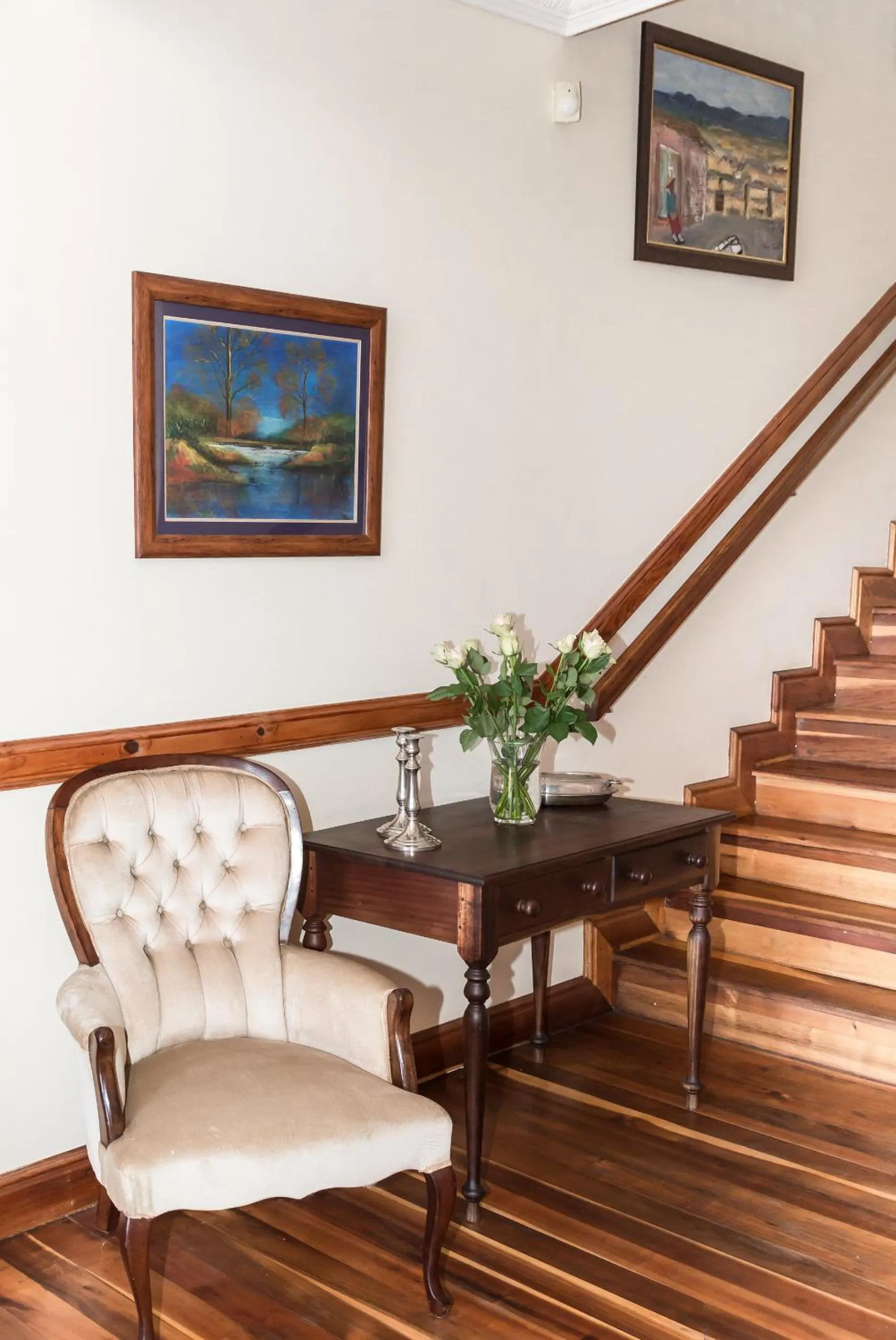 Property building in Moncrieff Manor