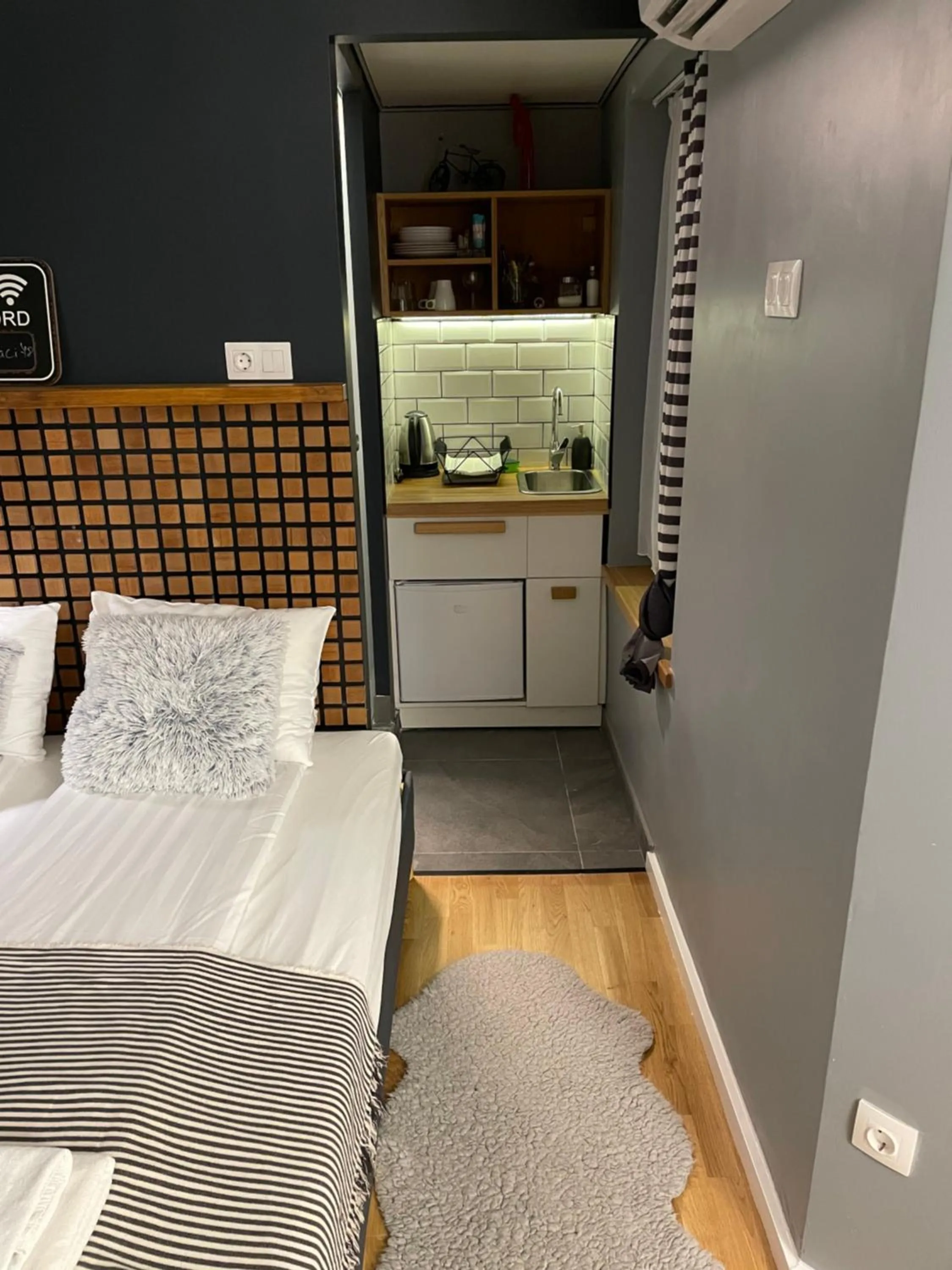 Kitchen or kitchenette in Walk Inn Váci 78