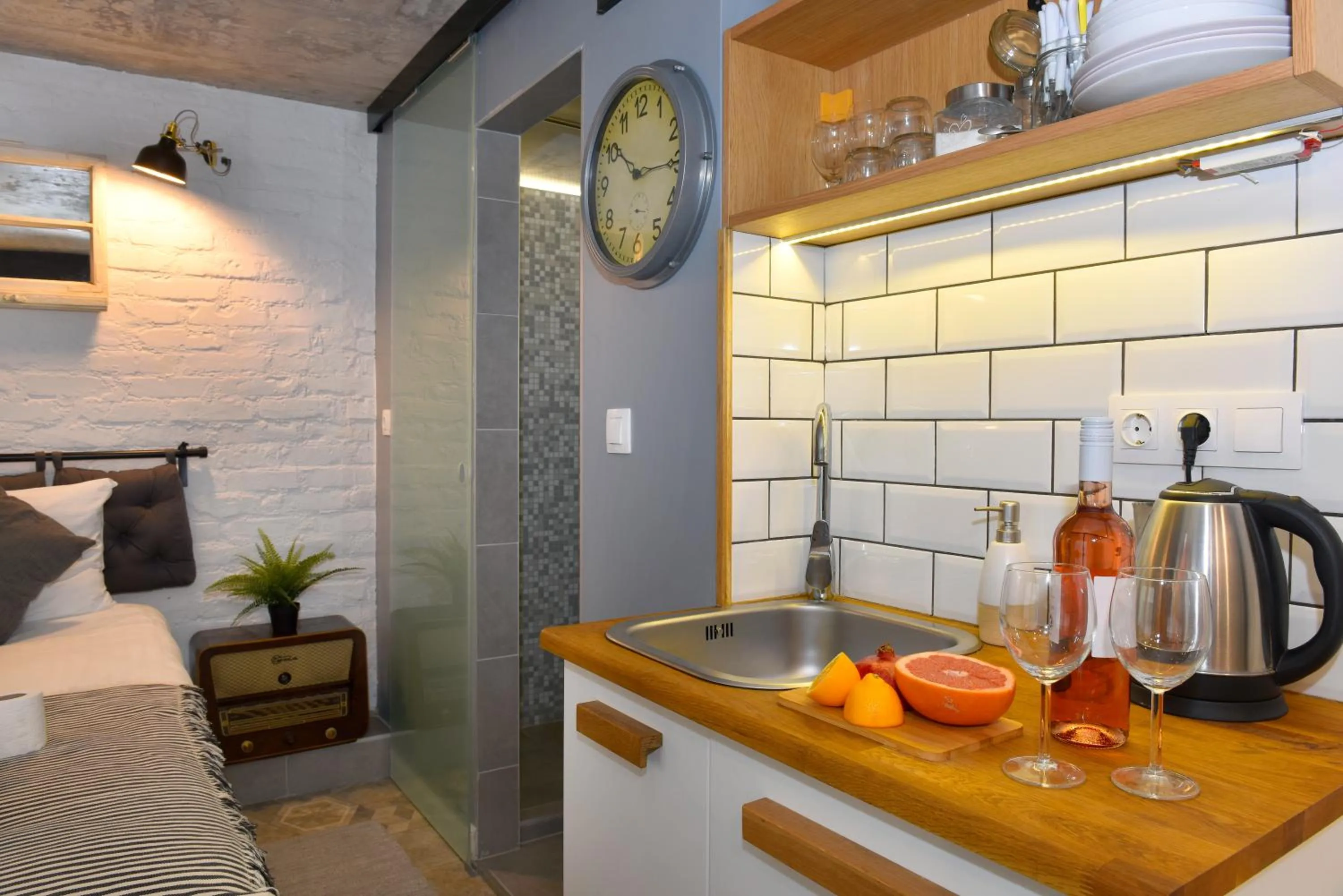 Kitchen or kitchenette in Walk Inn Váci 78